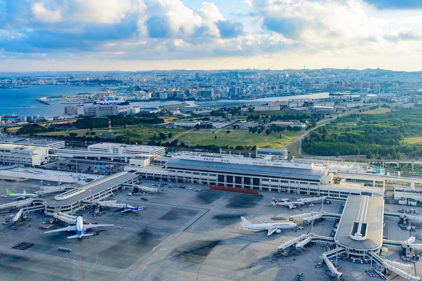 那 霸 機場