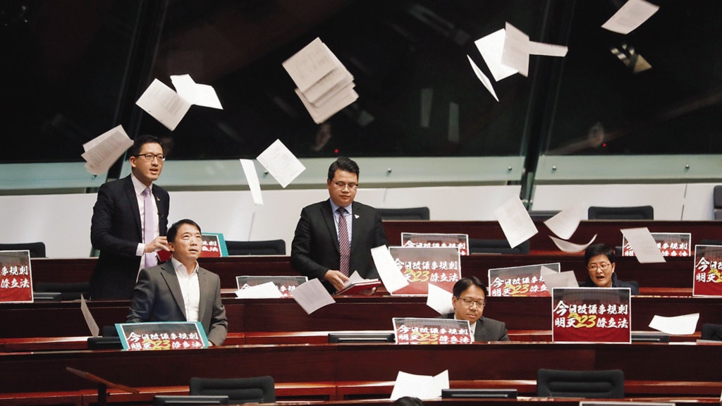 【雨傘運動.三】香港的政治困局? 年輕人該悲觀以對或樂觀以待 【雨傘運動.三】香港的政治困局? 年輕人該悲觀以對或樂觀以待