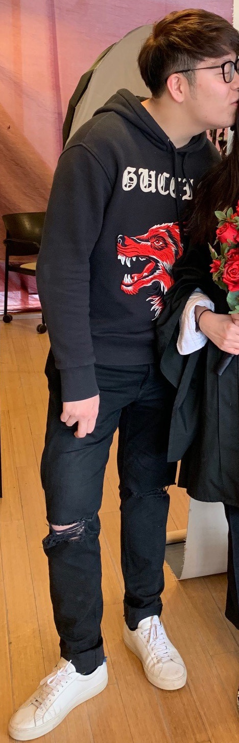 中國留學生加拿大被綁架：警方指事主被擄走時身穿的服飾。（York Regional Police）