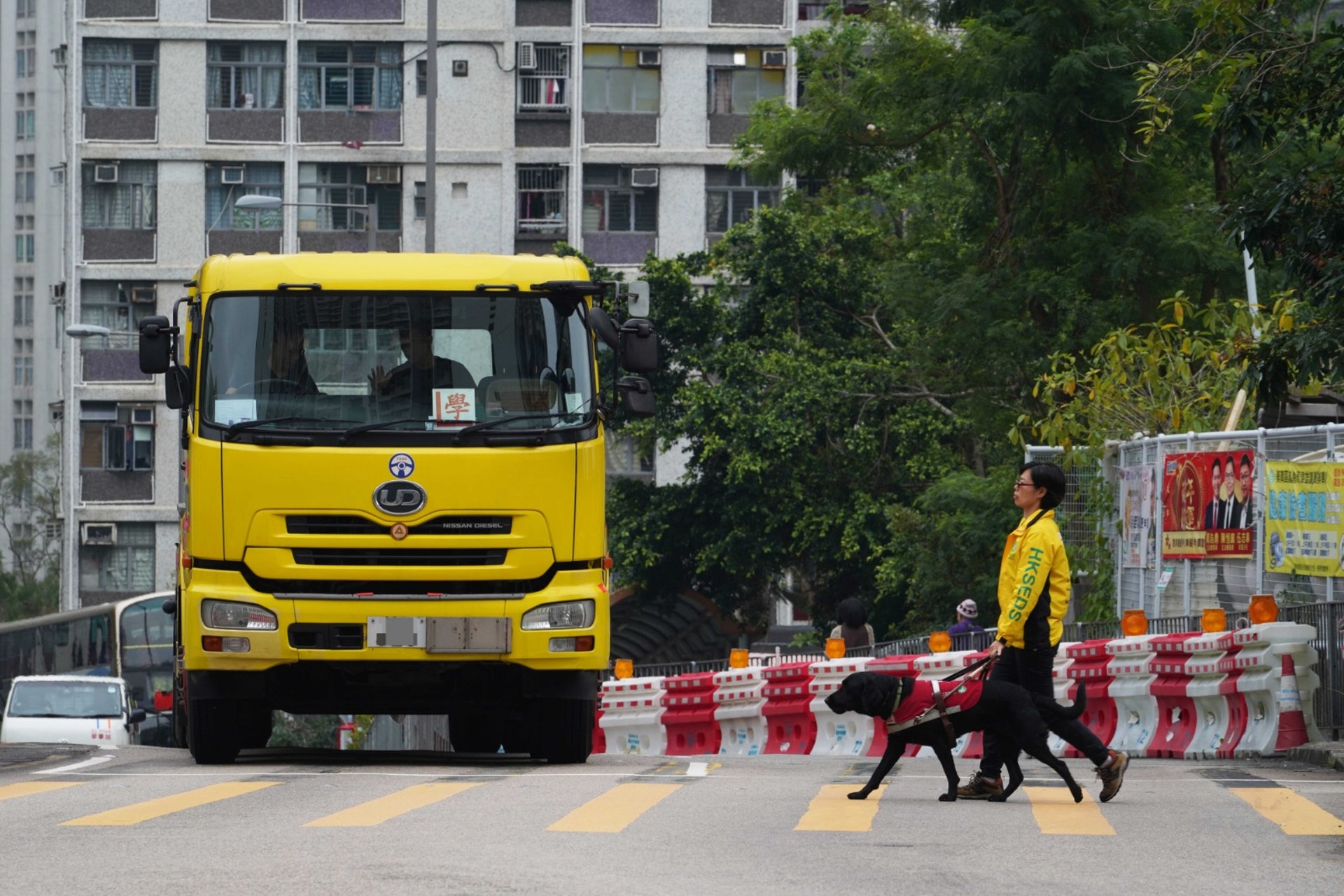 導盲犬是視障人士的眼晴,能助他們避開障礙物。(高仲明攝) 導盲犬是視障人士的眼晴,能助他們避開障礙物。(高仲明攝)