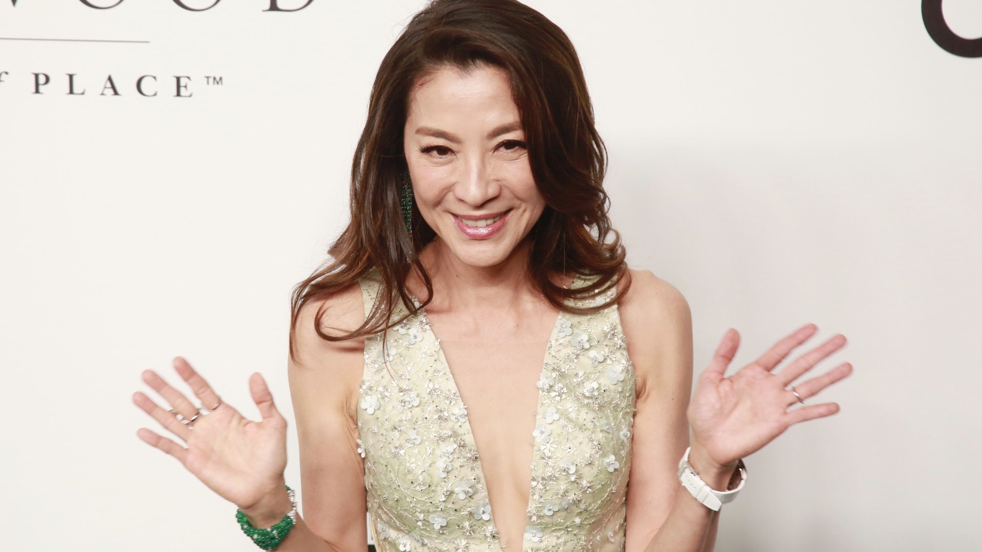 楊紫瓊自嘲閃到子彈都閃唔過一個...?內疚要未婚夫擔心 楊紫瓊自嘲閃到子彈都閃唔過一個...?內疚要未婚夫擔心