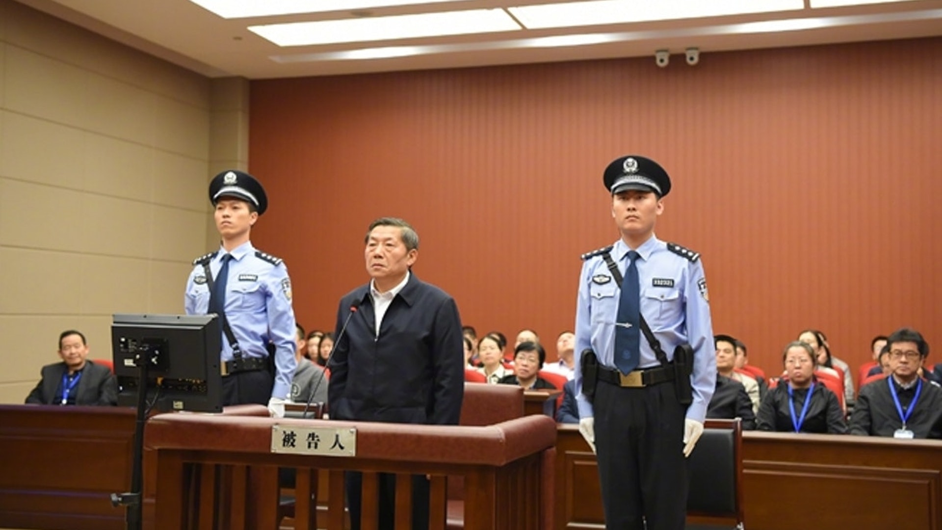 中宣部前副部長、國家網信辦前主任魯煒曾被稱為是「網絡沙皇」,其在2017年年底落馬,成為中共十九大後的「首虎」。去年6月被以受賄罪起訴,魯煒在一審庭上表示認罪悔罪。(新華視點)