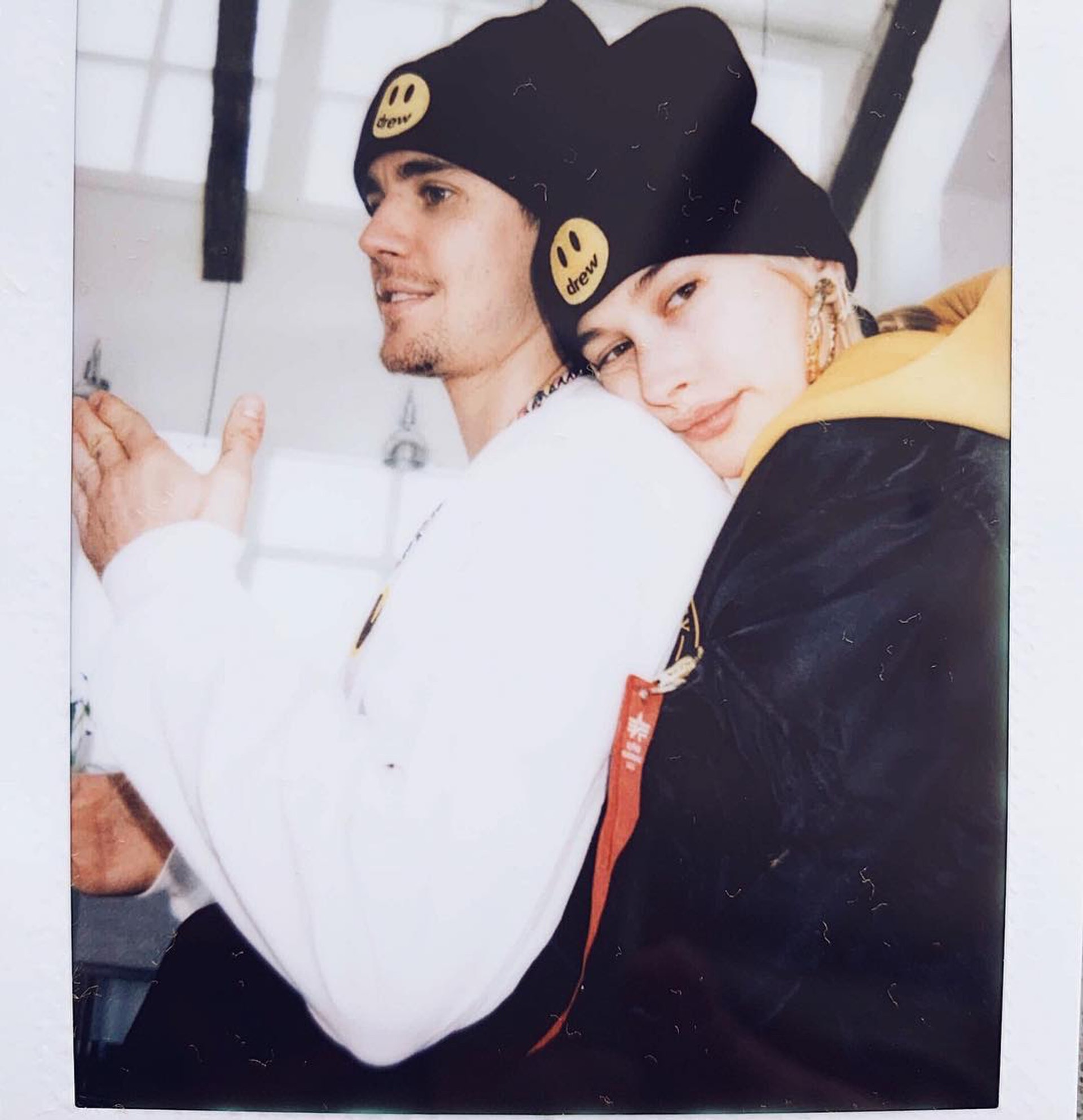 （Hailey Baldwin IG）