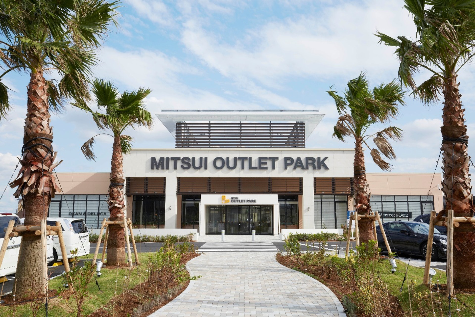 木更津三井OUTLET有308間店鋪,是全日本最大型的outlet。(圖片來源:三井アウトレットパーク 木更津) 木更津三井OUTLET有308間店鋪,是全日本最大型的outlet。(圖片來源:三井アウトレットパーク 木更津)