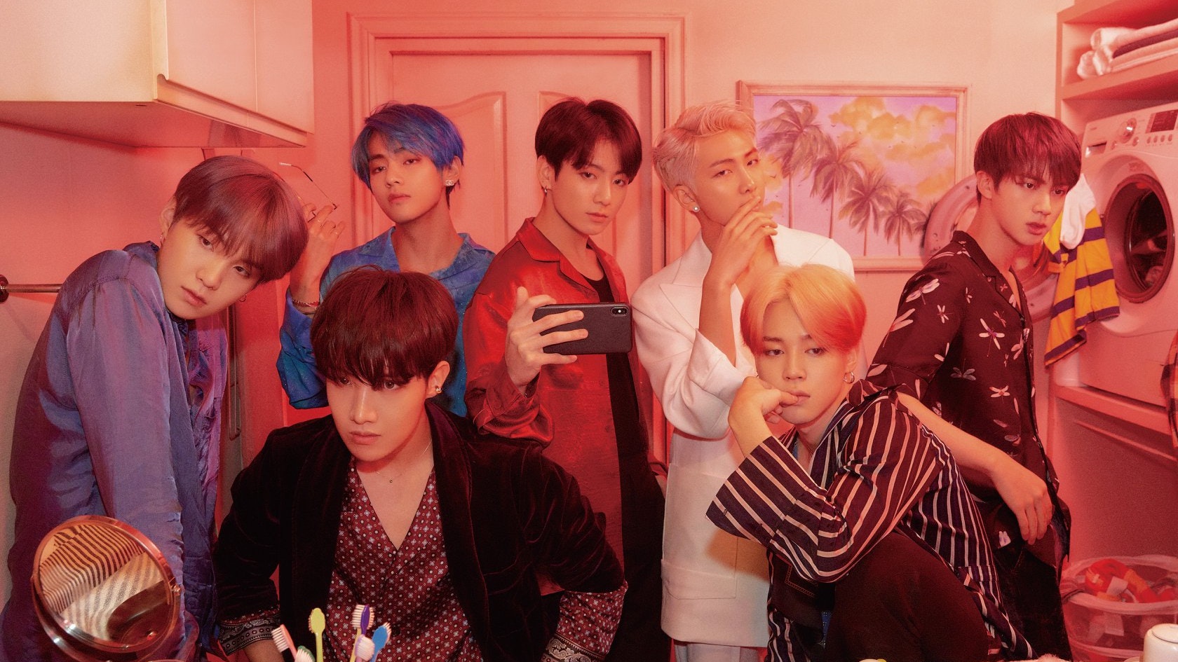 Bts防彈少年團首波預告照公開家居服自拍顯私下少男味 香港01 即時娛樂