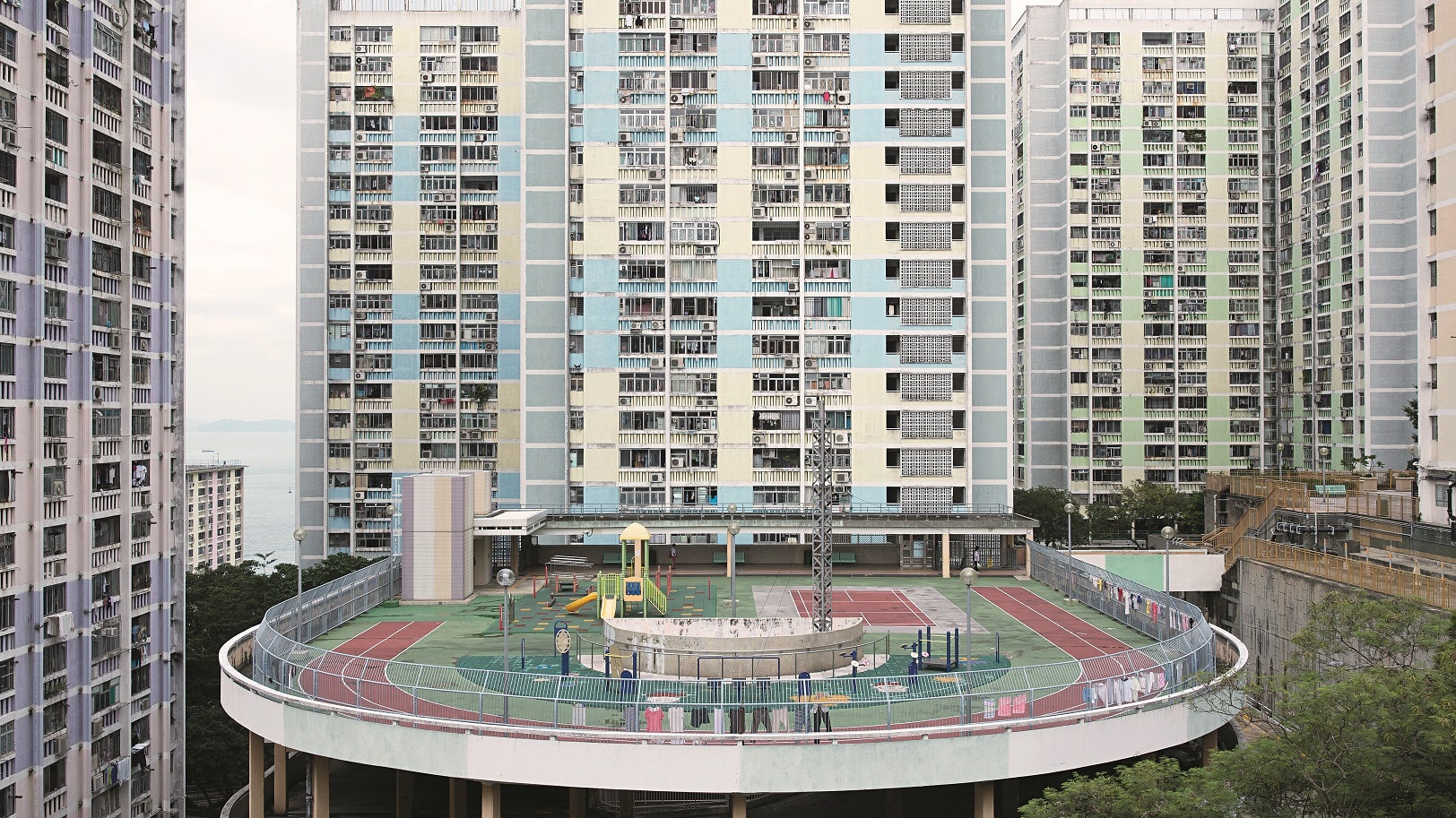 屋邨社區原型 第一代華富邨居民:回憶裡是風、是海,還有人 屋邨社區原型 第一代華富邨居民:回憶裡是風、是海,還有人