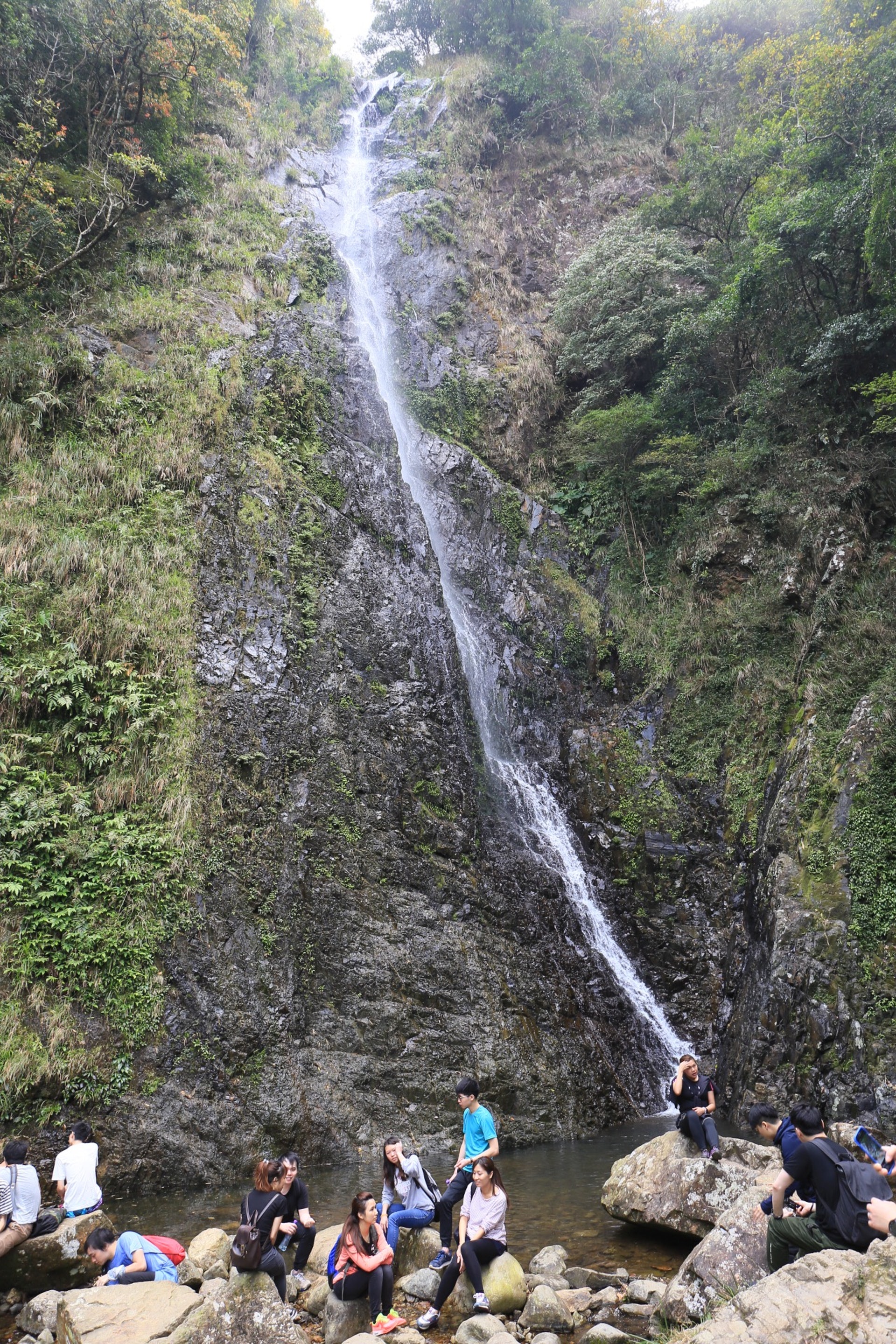 主瀑高度逾30米,是梧桐寨瀑布中最高。(資料圖片) 主瀑高度逾30米,是梧桐寨瀑布中最高。(資料圖片)