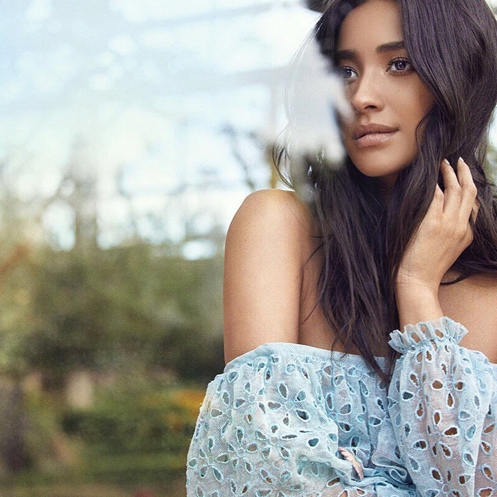 (Instagram@shaymitchell) (Instagram@shaymitchell)