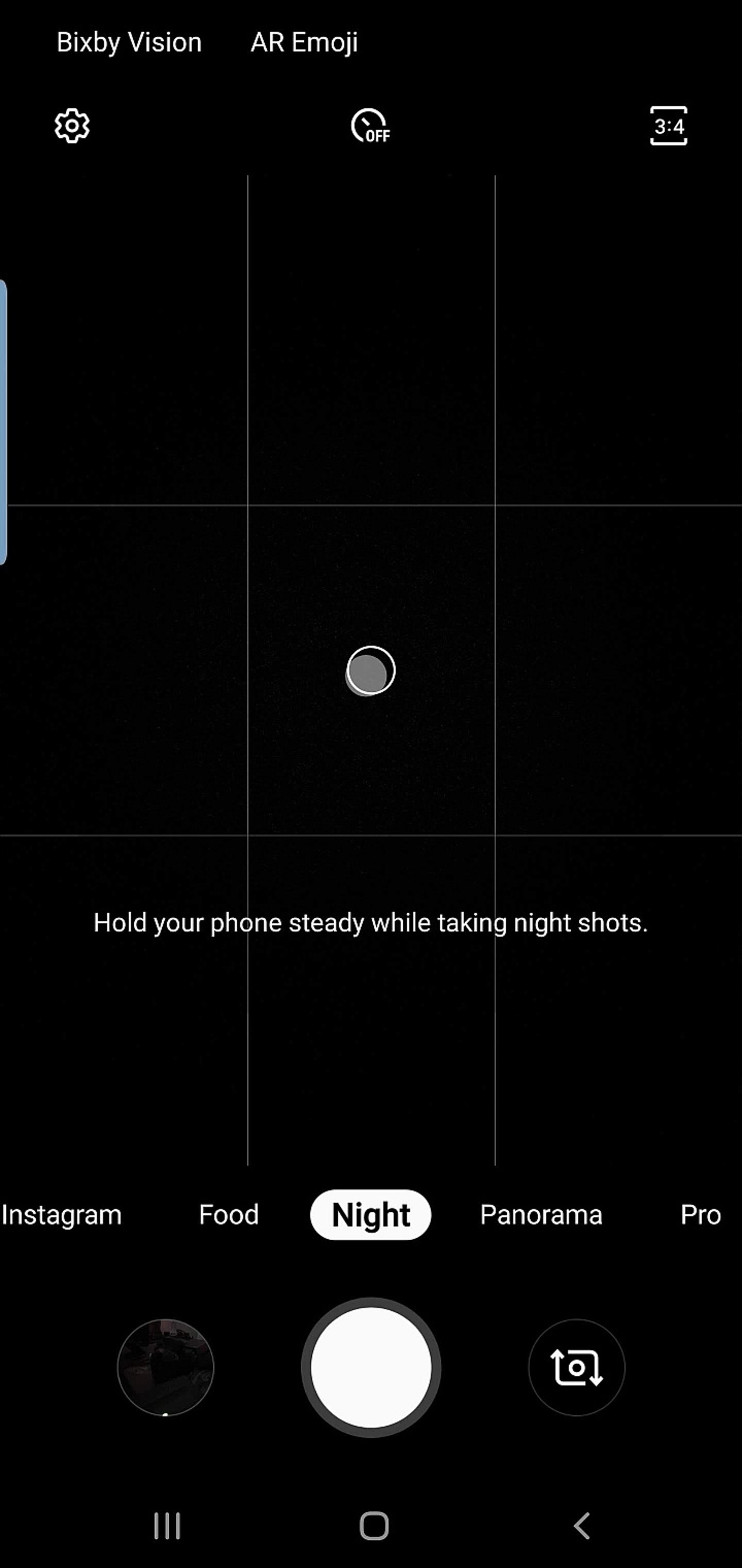 更新後,Night Mode 不再只限漆黑的環境下使用,即使光源足夠,亦可以利用叠相原理提升色彩的對比度 更新後,Night Mode 不再只限漆黑的環境下使用,即使光源足夠,亦可以利用叠相原理提升色彩的對比度