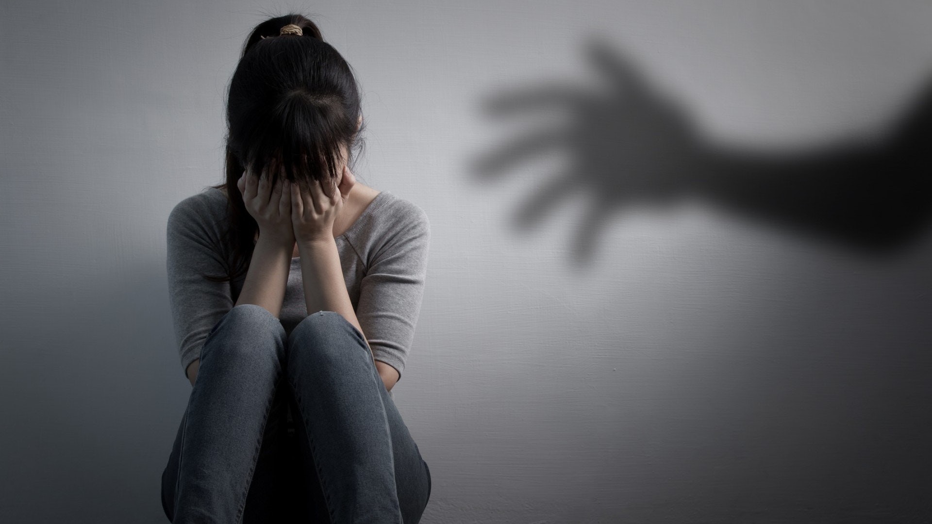 趁女友人吃藥昏睡性侵得逞 台男不滿足再邀過夜遭判刑 趁女友人吃藥昏睡性侵得逞 台男不滿足再邀過夜遭判刑