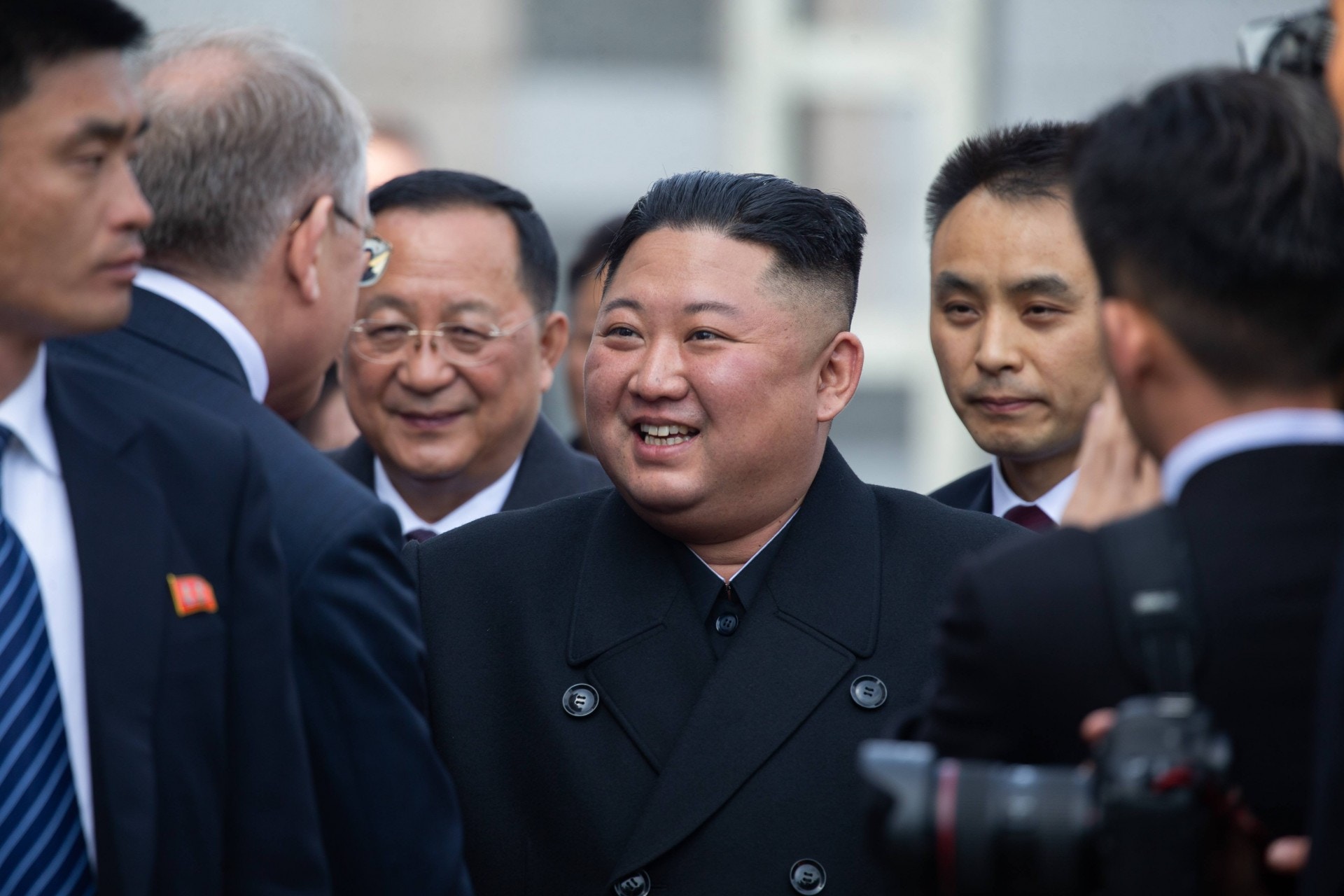 金正恩離開俄國前吃熊肉　峰會期間狂喘氣健康惹關注