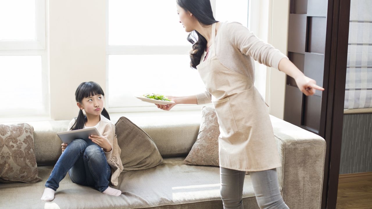 當你的孩子正在做一件你不容許的事，你通常會跟他／她說什麼？（gettyimage/視覺中國）