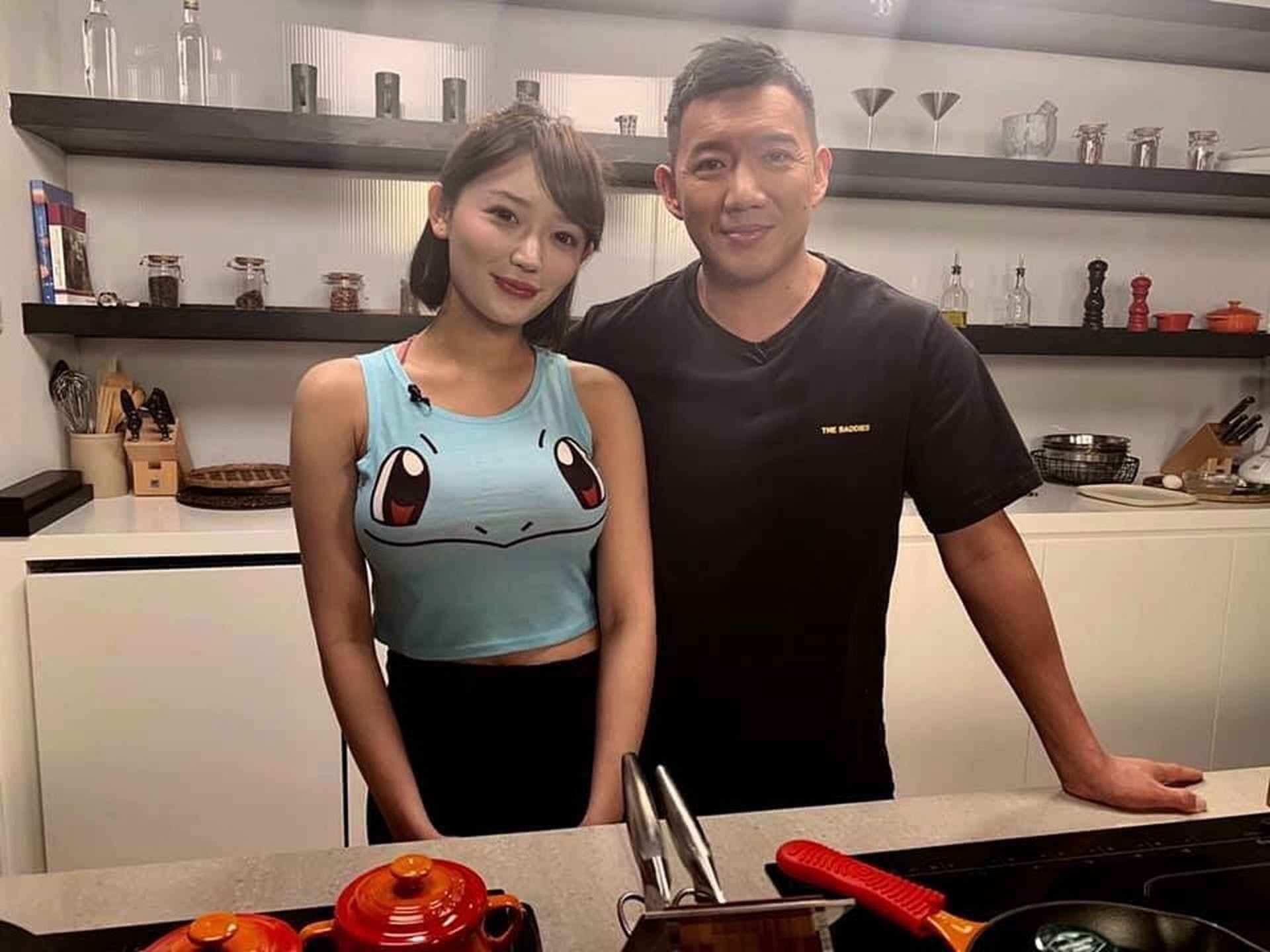 相信大家同睇過喇!呢次亦係佢同阿澤第一次合作。 相信大家同睇過喇!呢次亦係佢同阿澤第一次合作。