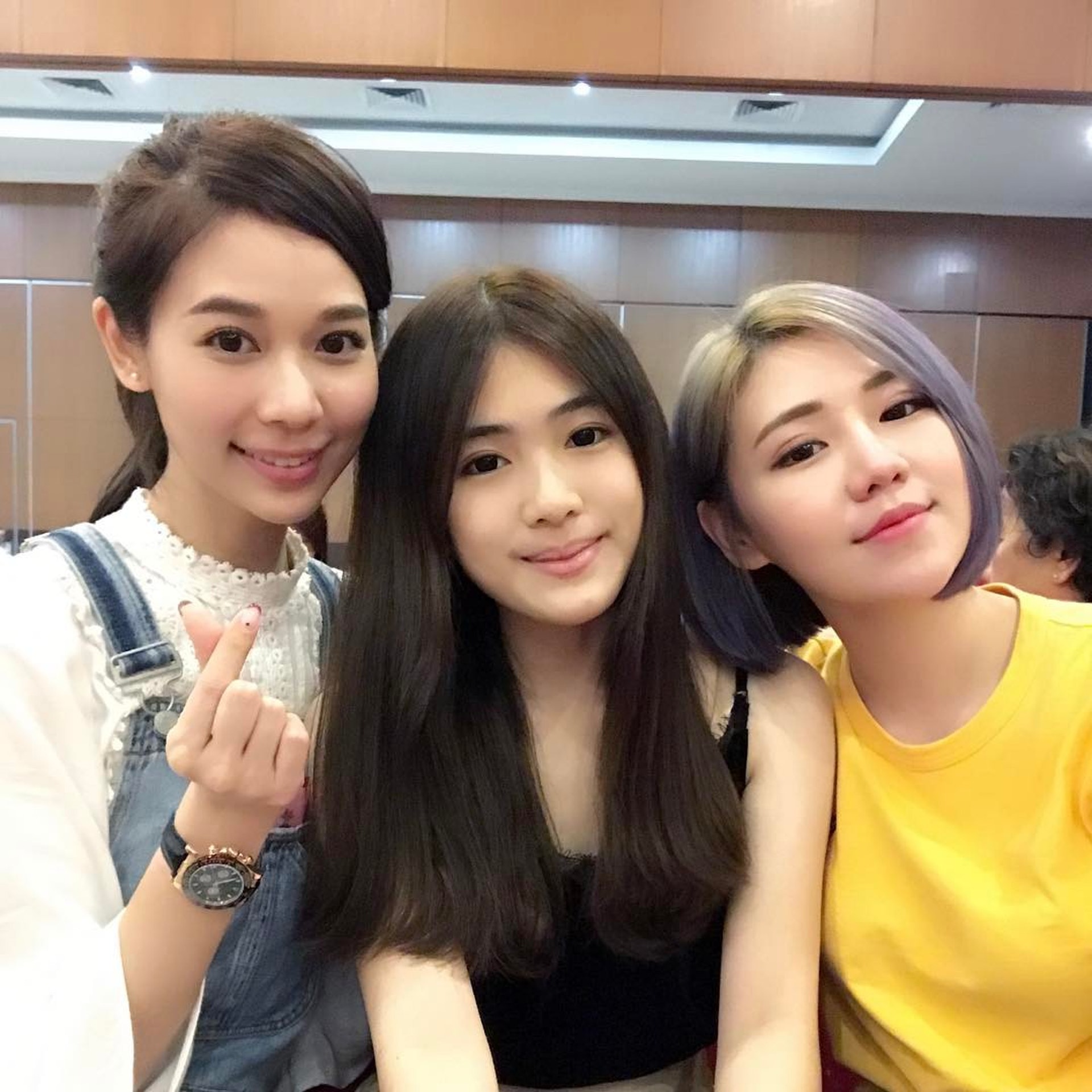 原來Vivien都仲有一個堂妹顏值都好高呢!(楊秀惠IG圖片) 原來Vivien都仲有一個堂妹顏值都好高呢!(楊秀惠IG圖片)