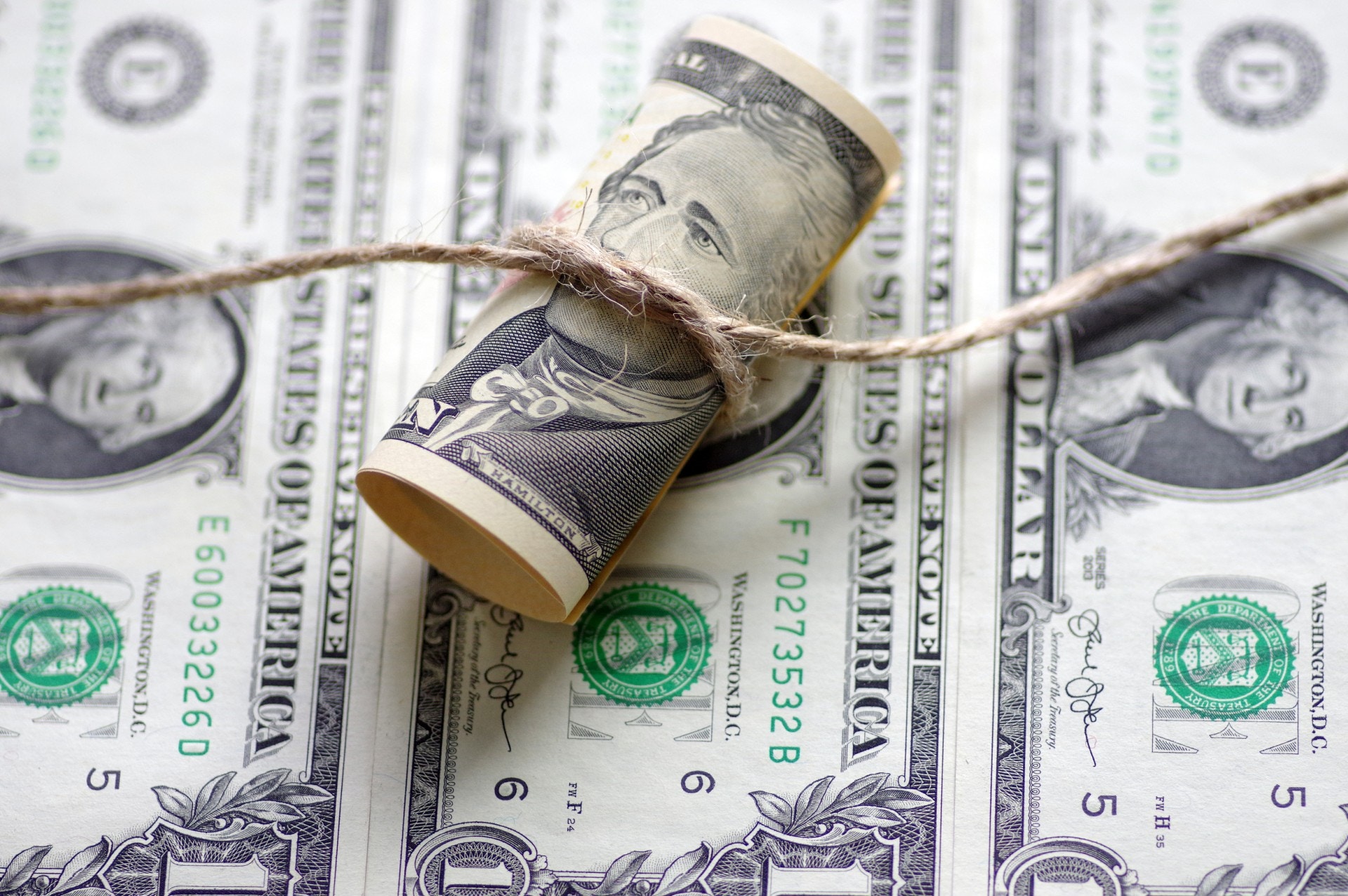 路透》調查﹕分析師料美元強勢將延至今年10月