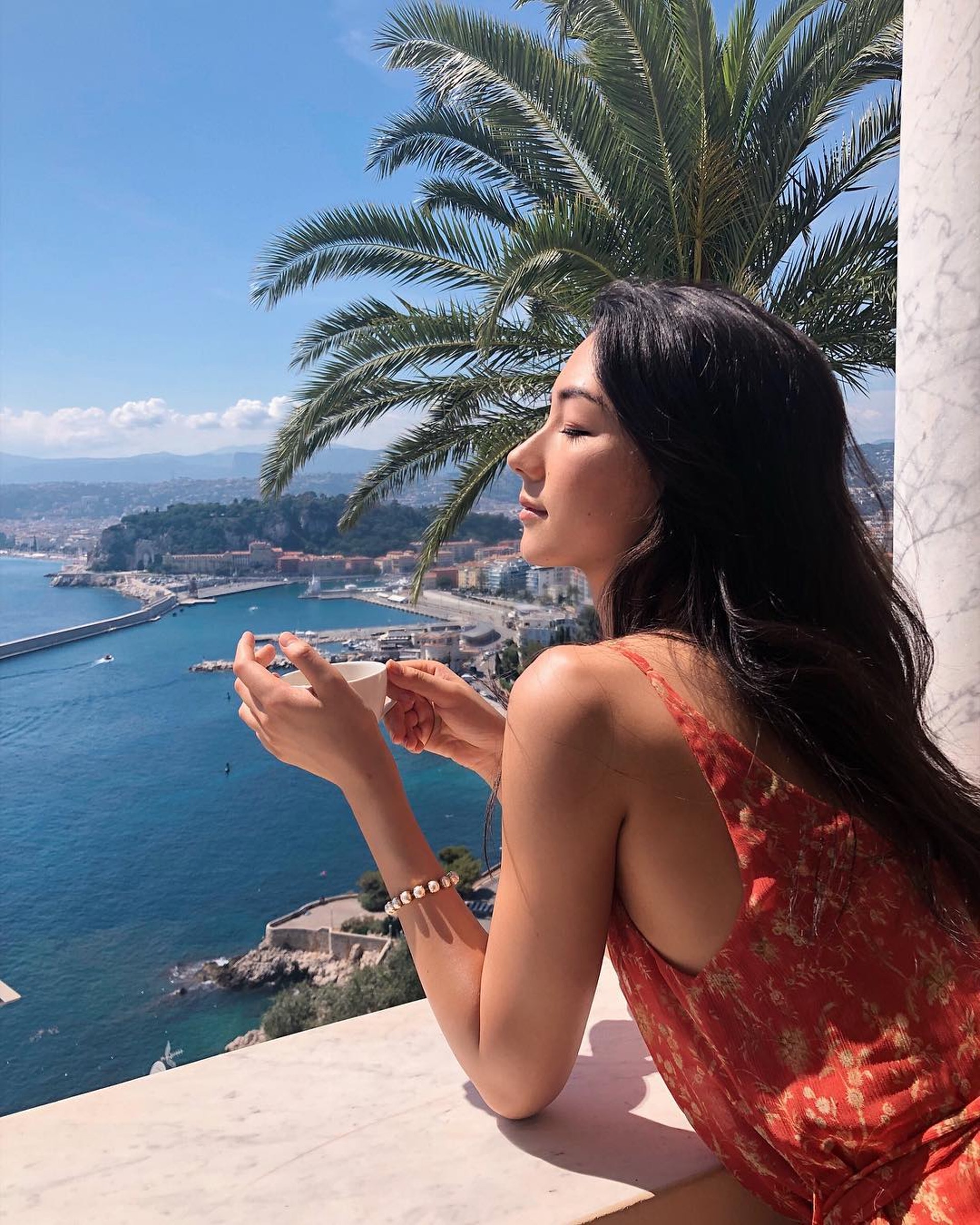 古桐色肌膚是這樣來的。(Instagram/natashaliubordizzo) 古桐色肌膚是這樣來的。(Instagram/natashaliubordizzo)