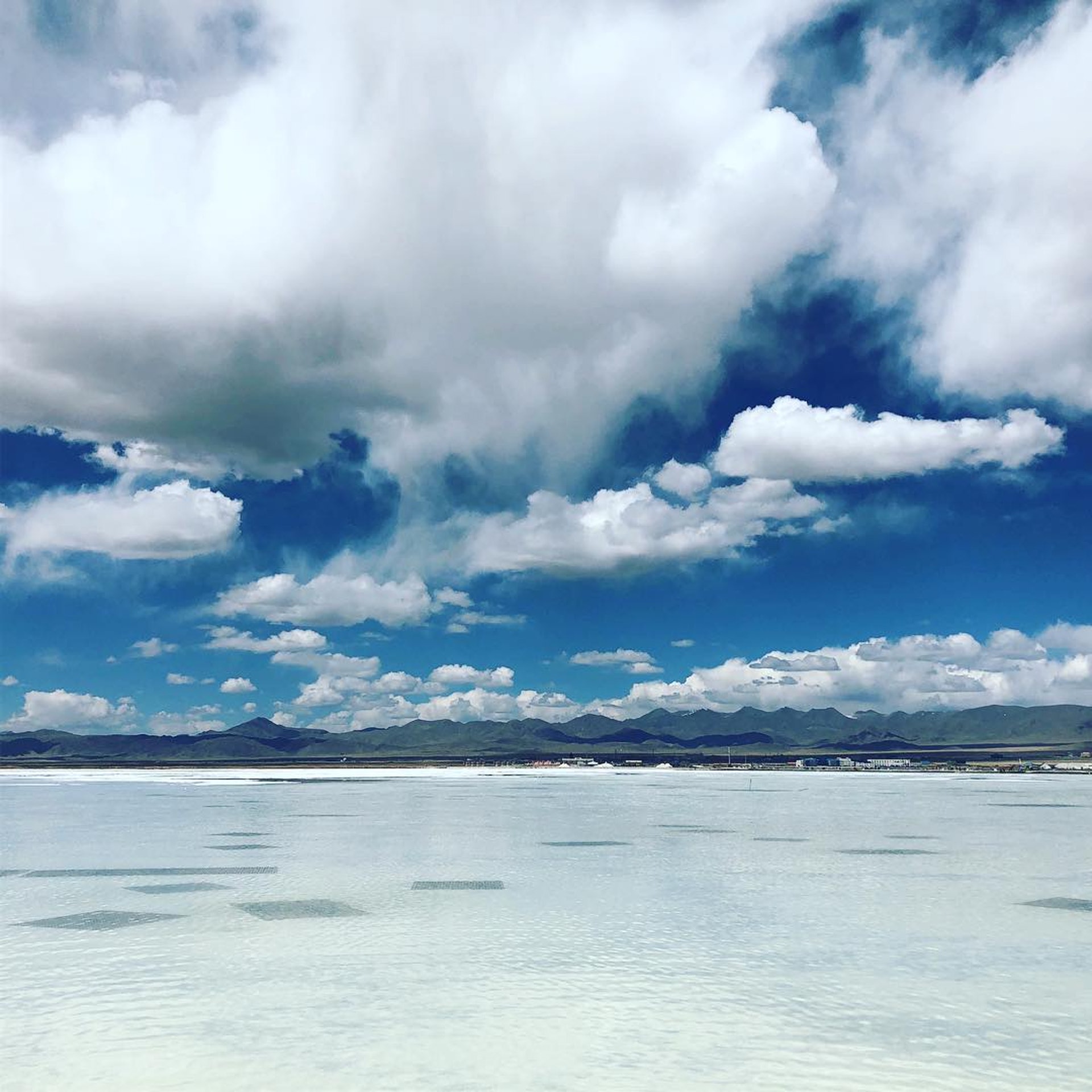 中國茶卡鹽湖(Instagram@thomaslchang)
