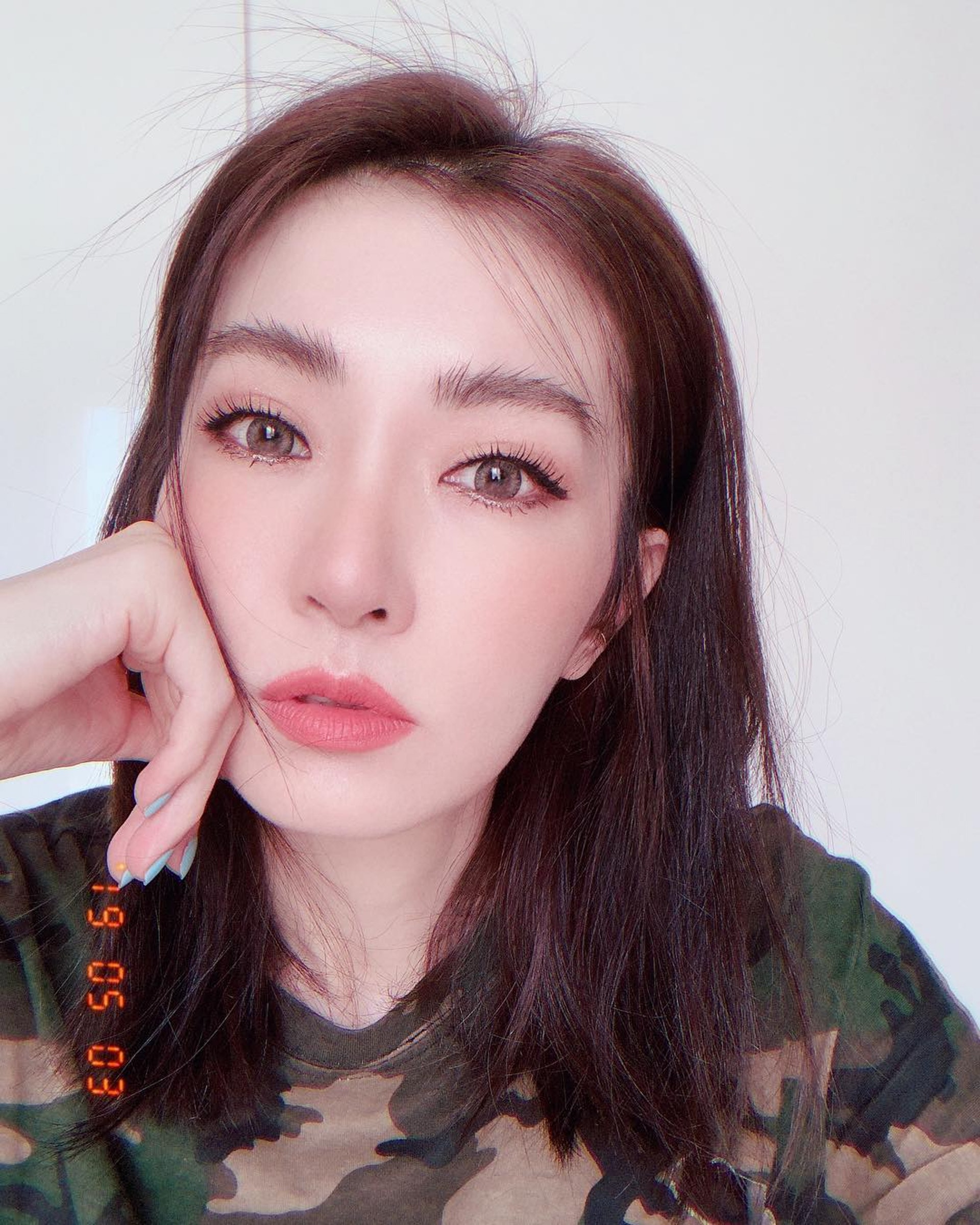 其實謝金燕已經44歲了!(Instagram@jeanniehsieh___bbb) 其實謝金燕已經44歲了!(Instagram@jeanniehsieh___bbb)