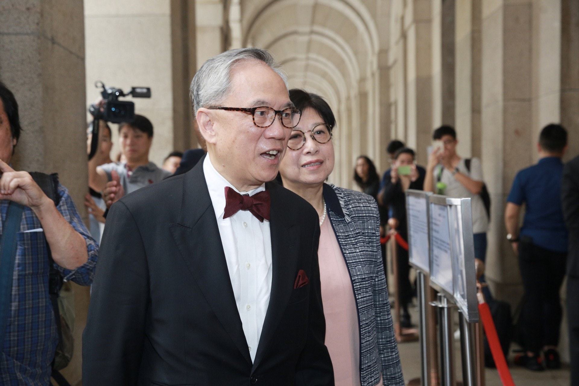 曾蔭權就其公職人員行為失當罪作終極上訴。(歐嘉樂攝) 曾蔭權就其公職人員行為失當罪作終極上訴。(歐嘉樂攝)
