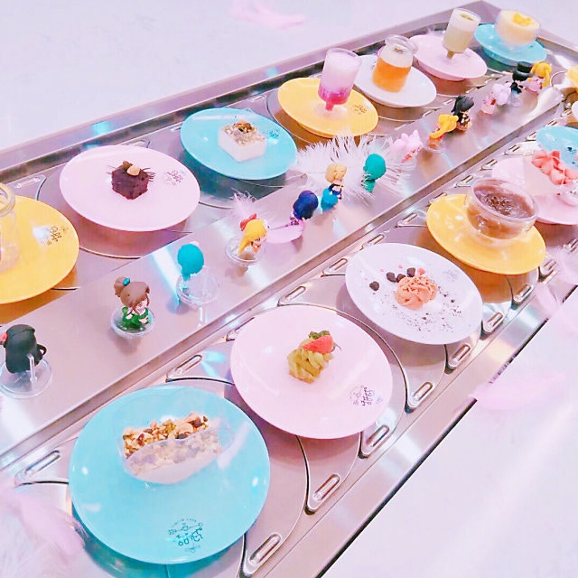 1小時內可以任食40幾款甜品,而且甜品質素不參差,甜品控絕對心動!(圖片來源:深圳微時光) 深圳美食