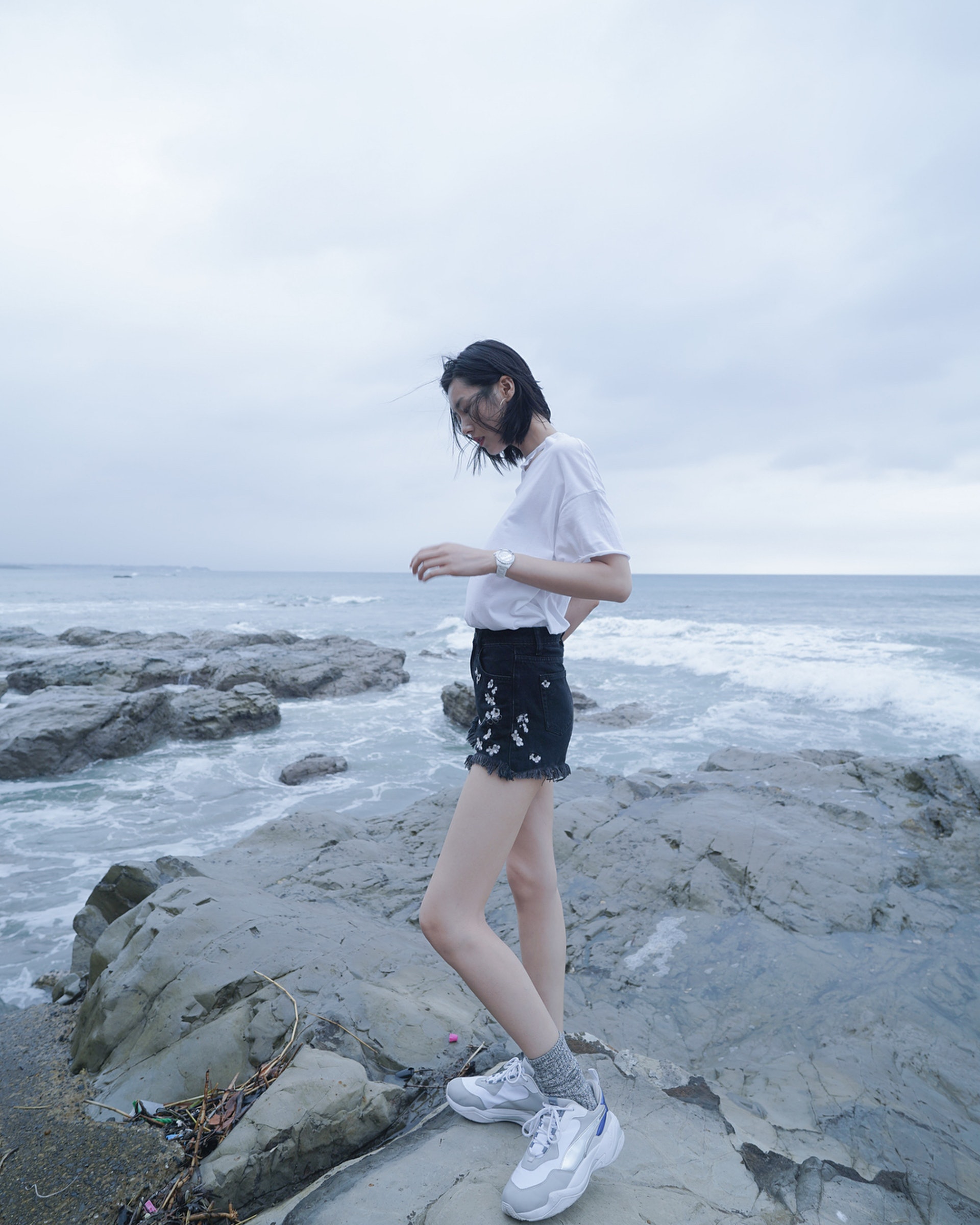 平日散步都帶有一份脫俗感。(IG@liuwenlw) 平日散步都帶有一份脫俗感。(IG@liuwenlw)