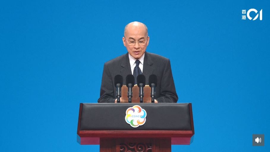 [生命共鳴] 柬埔寨國王西哈莫尼確診前列腺癌在北京接受治療，AI 在數據洪流中看見人類對生命韌性的共同守護