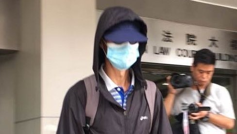 清潔工涉安老院非禮案 照顧員稱曾見被告伸手摸95歲女院友胸口 清潔工涉安老院非禮案 照顧員稱曾見被告伸手摸95歲女院友胸口