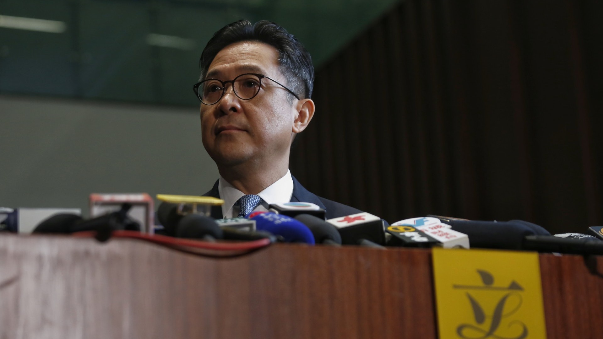 立法會秘書長陳維安4750萬沽渣甸山豪宅 立法會秘書長陳維安4750萬沽渣甸山豪宅