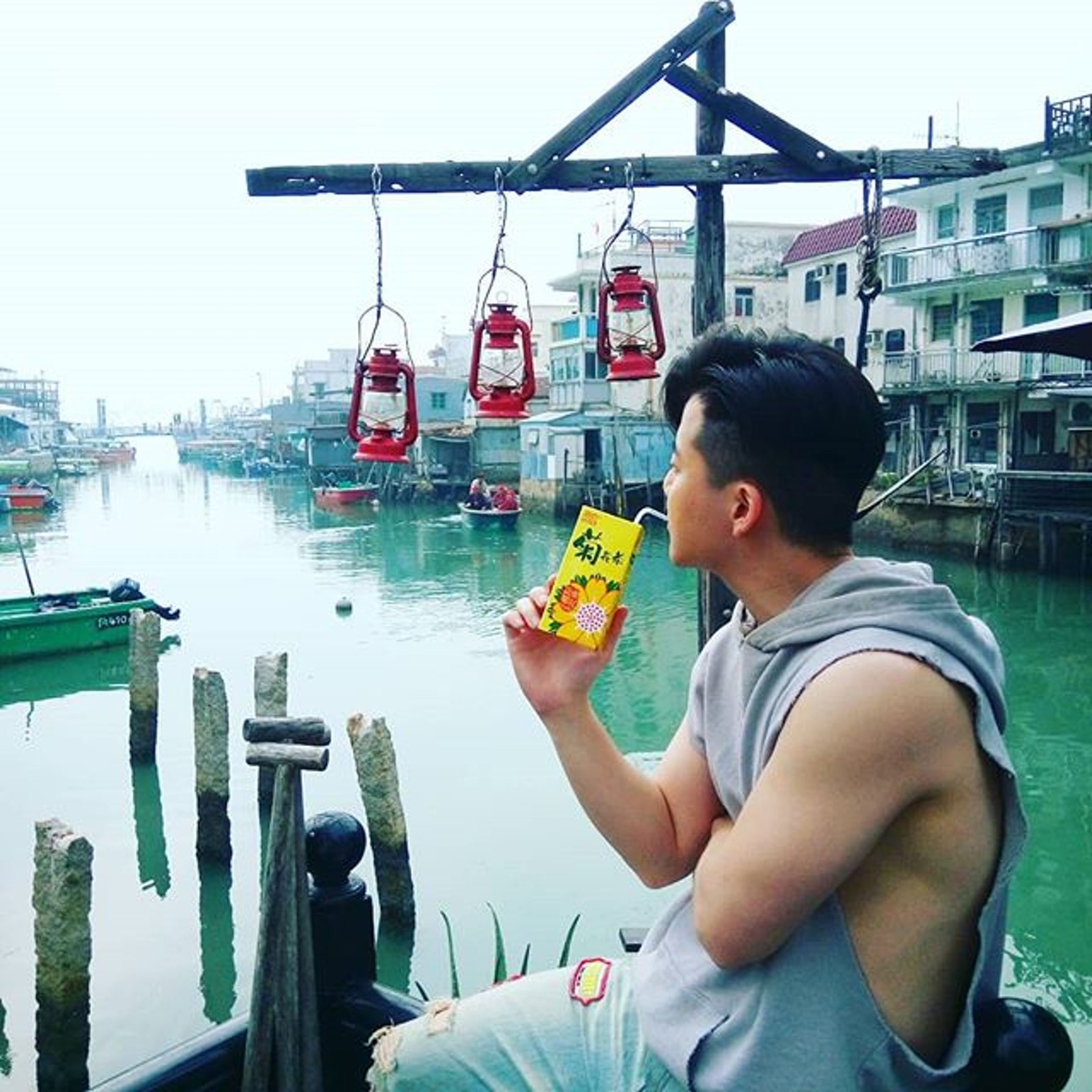 馮奕森原來好大隻。(ig@sarkisfung777圖片) 馮奕森原來好大隻。(ig@sarkisfung777圖片)