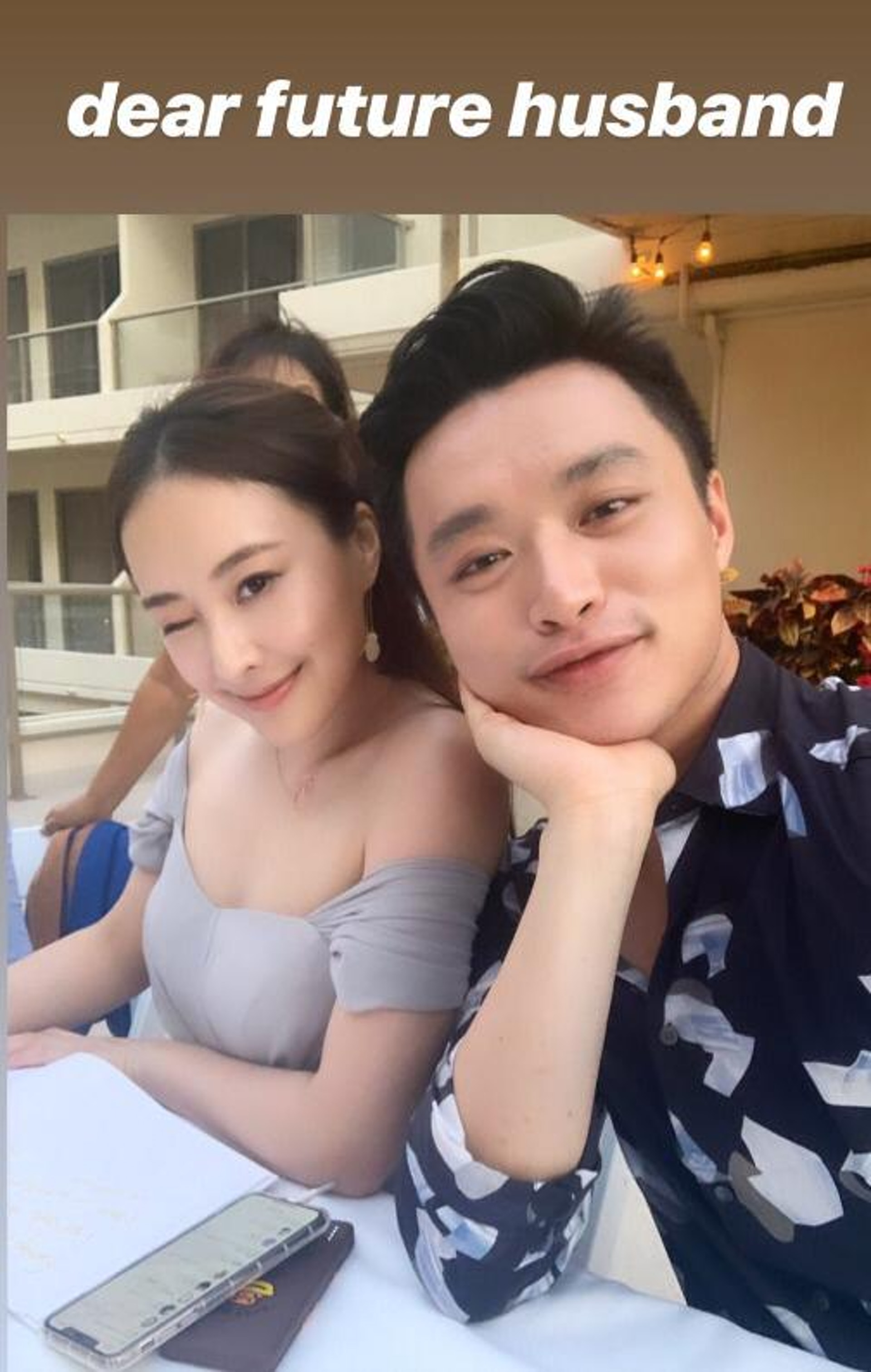 Jeannie喺story post咗跟一名男生嘅合照,仲咁樣寫:「dear future husband(親愛的未來老公)」。(Instagram@missjni) Jeannie喺story post咗跟一名男生嘅合照,仲咁樣寫:「dear future husband(親愛的未來老公)」。(Instagram@missjni)