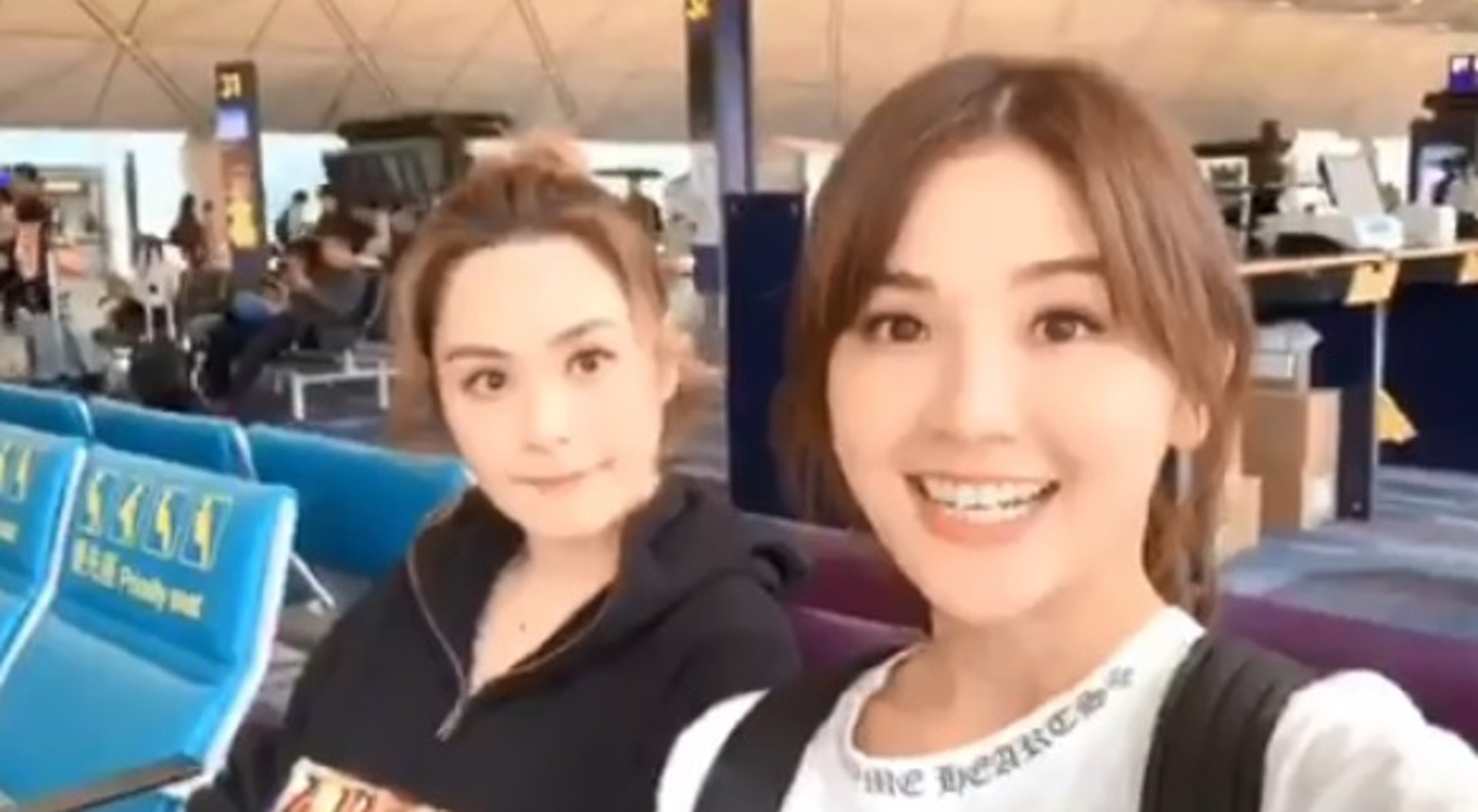 5月18日是蔡卓妍(阿Sa)和鍾欣潼(阿嬌)組成的Twins 成軍18週年紀念。(q_gill@Instagram) 5月18日是蔡卓妍(阿Sa)和鍾欣潼(阿嬌)組成的Twins 成軍18週年紀念。(q_gill@Instagram)