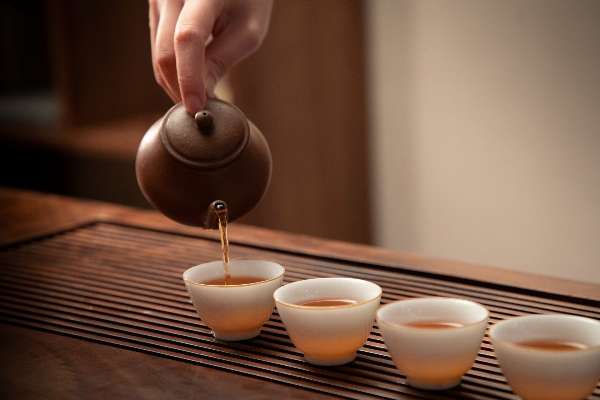 茶文化 千分一價錢品 普洱茶王 工廈裡的古董級普洱茶會 茶文化 千分一價錢品 普洱茶王 工廈裡的古董級普洱茶會