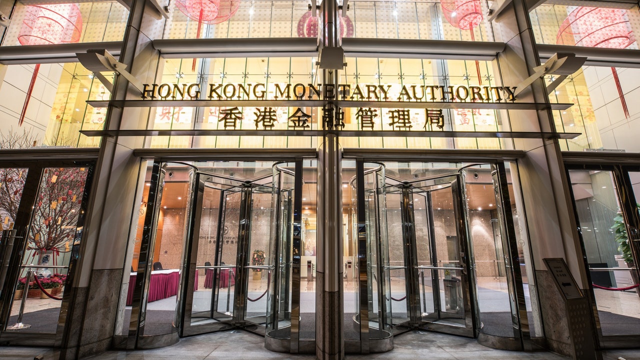 按證公司﹕保單逆按揭明日起接受申請 按證公司﹕保單逆按揭明日起接受申請