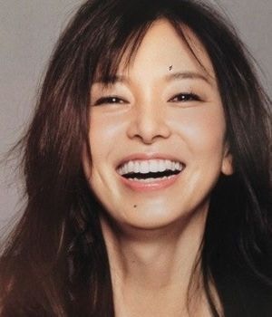 山口智子登日本 Vogue 封面50 穿celine仍如 悠長假期 般美 香港01 一物