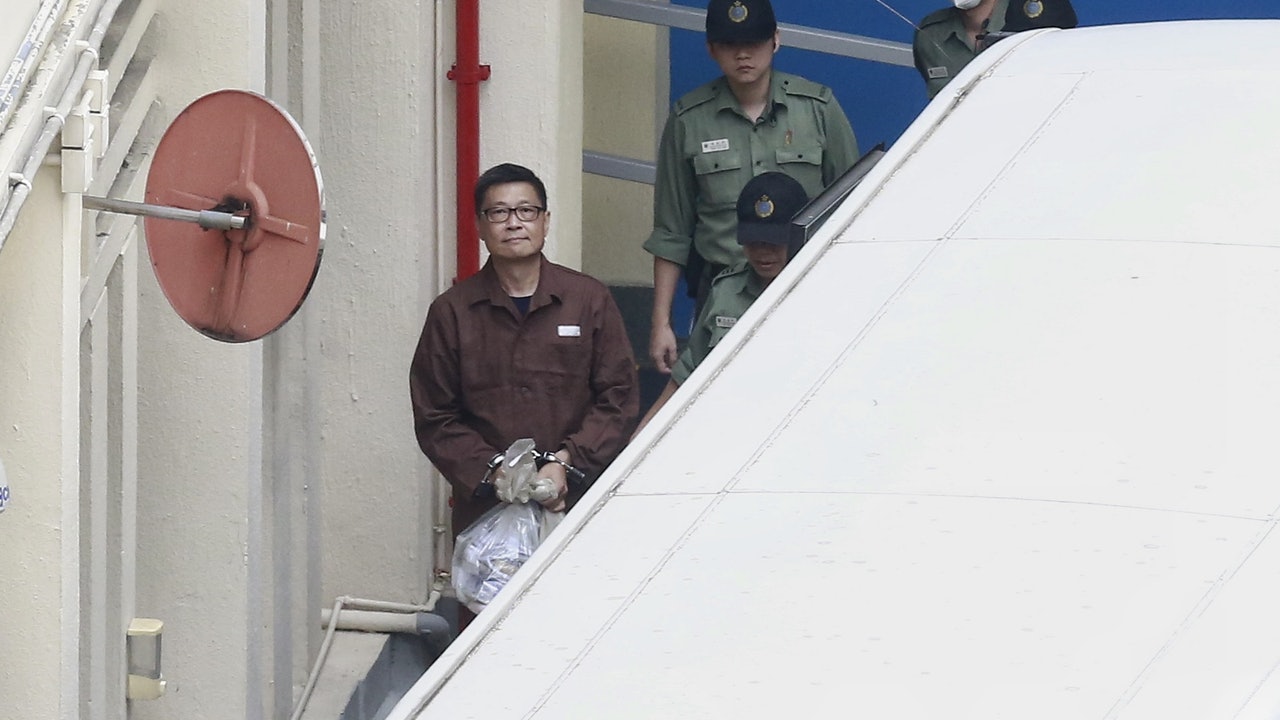 【佔中判刑】葉建源探陳健民監 出糧買「白飯魚」 心繫逃犯條例 【佔中判刑】葉建源探陳健民監 出糧買「白飯魚」 心繫逃犯條例