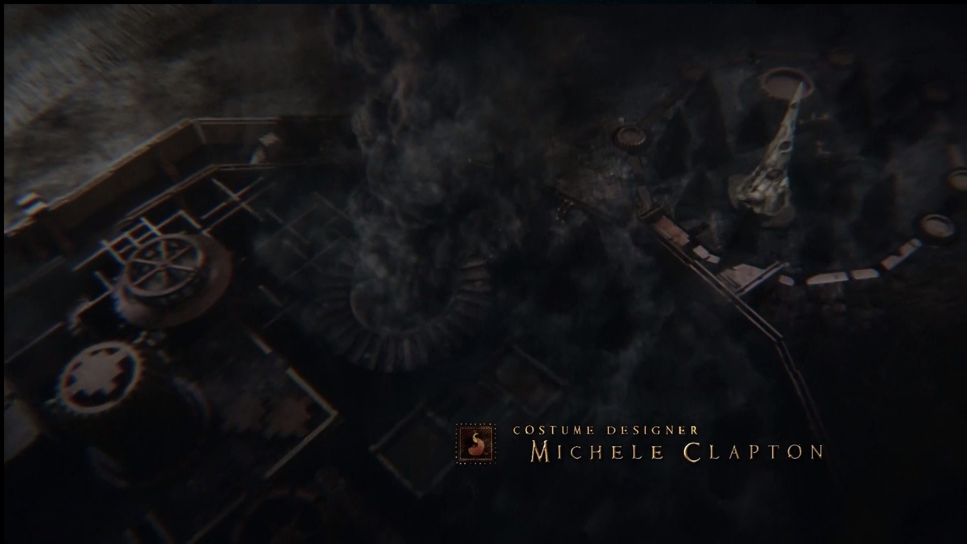 亦有噴煙的建築物。(影片截圖)