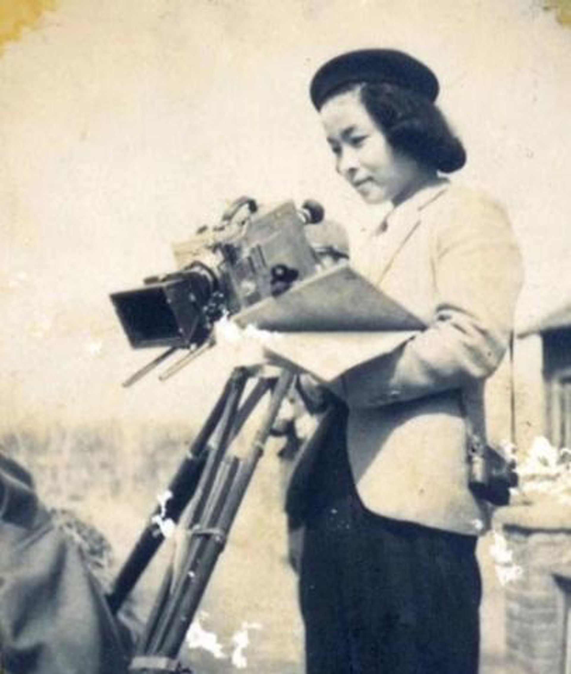 白毛女 日籍剪接師岸富美子逝世 原滿映員工 二戰後服務中共 香港01 即時中國 白毛女 日籍剪接師岸富美子逝世 原滿映員工 二戰後服務中共 香港01 即時中國