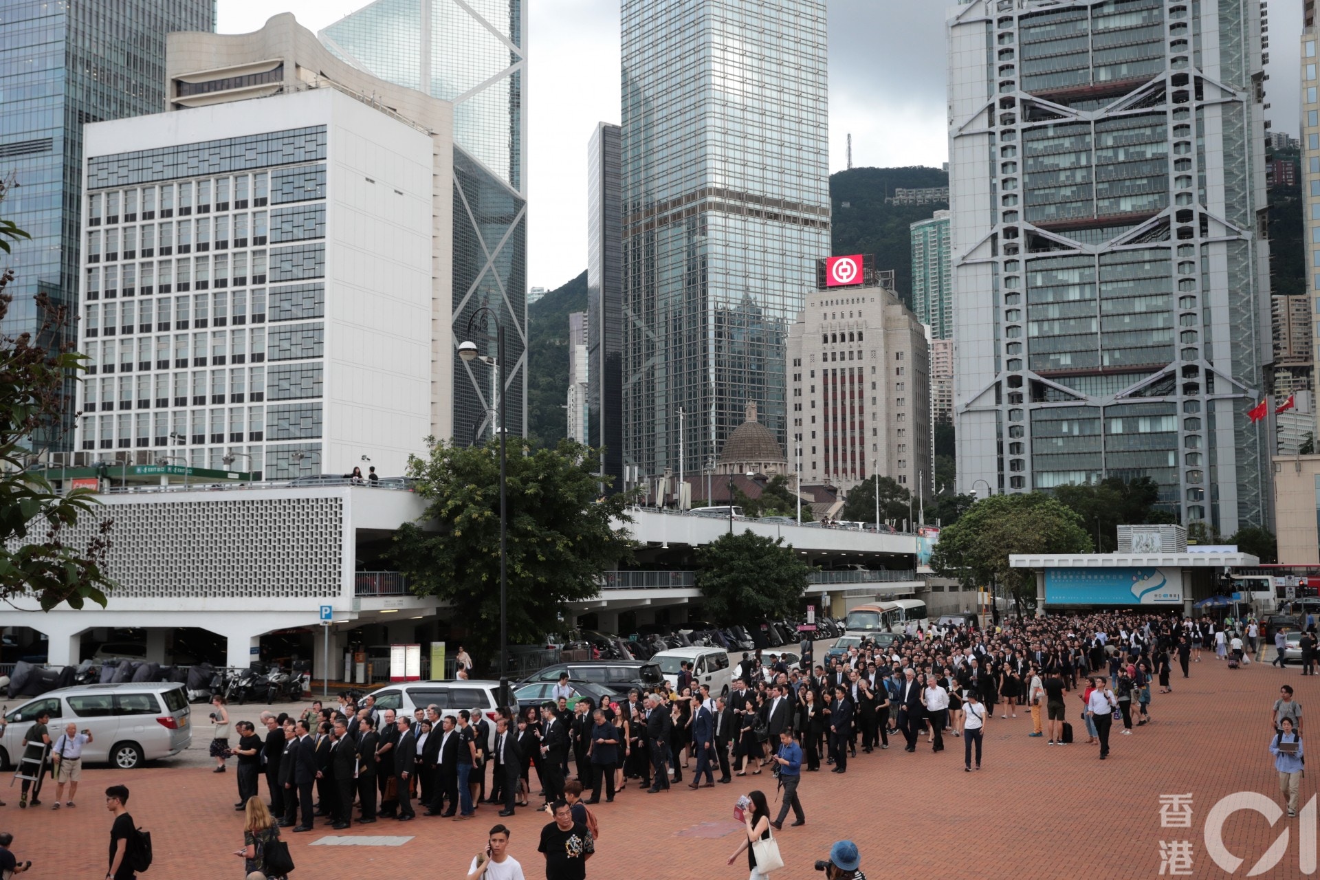 æ³å¾çå¨6æ6æ¥èè¾¦é»è¡£éè¡åä¿®ä¾ï¼ç±çµå¯©æ³é¢éè¡è³ééæ¿åºç¸½é¨ãï¼ææ¾¤å½¤æï¼