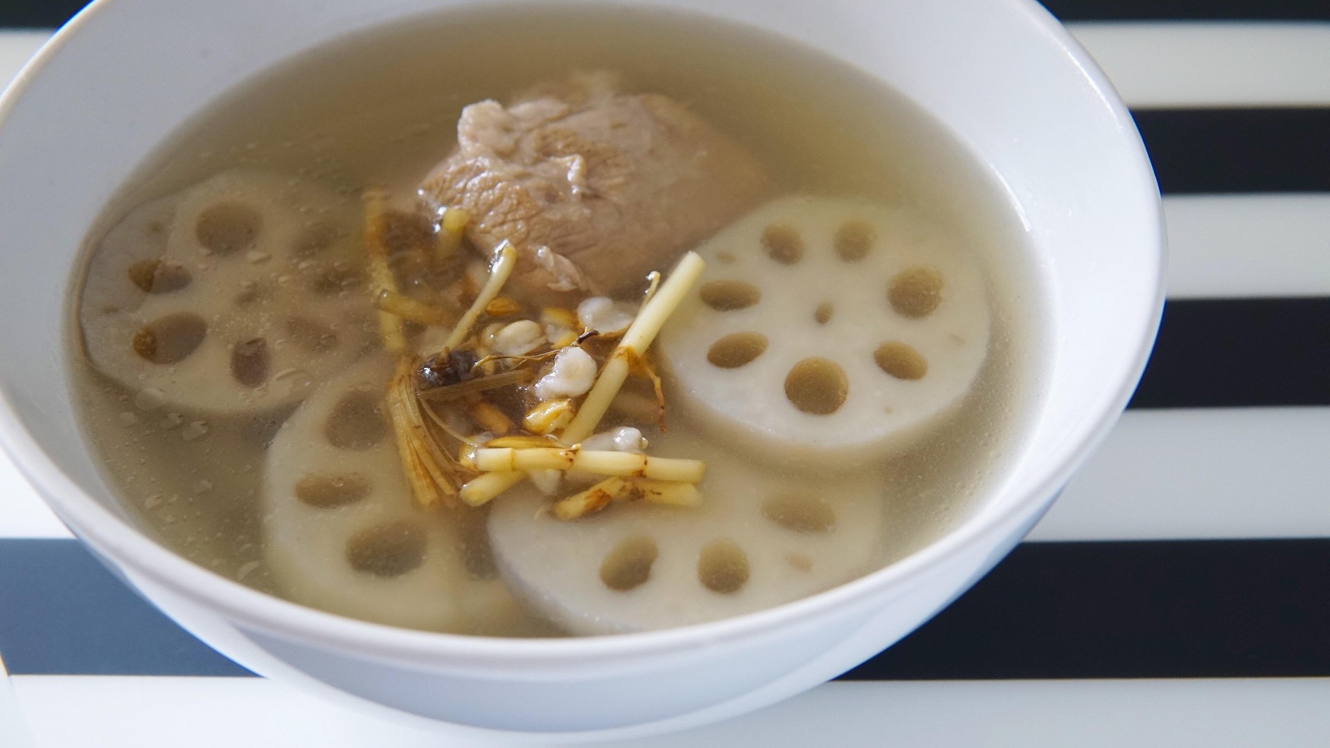 【健康湯水食譜】谷麥芽蓮藕豬𦟌湯消滯健脾 緩和節日後消化不良 【健康湯水食譜】谷麥芽蓮藕豬𦟌湯消滯健脾 緩和節日後消化不良