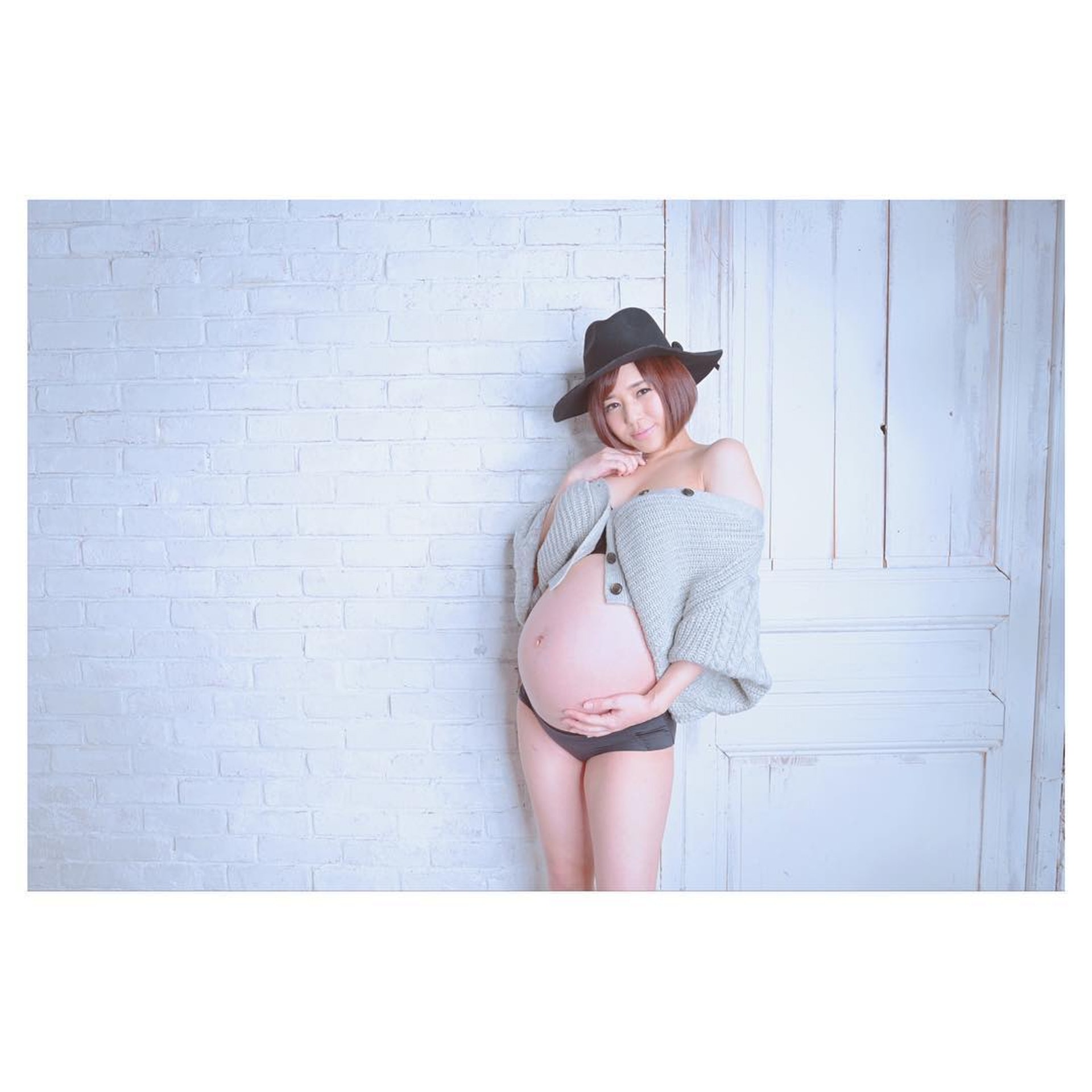 蒼井空表示這輯照片是懷孕7個月時拍的。(IG圖片 / aoi_sola) 蒼井空表示這輯照片是懷孕7個月時拍的。(IG圖片 / aoi_sola)