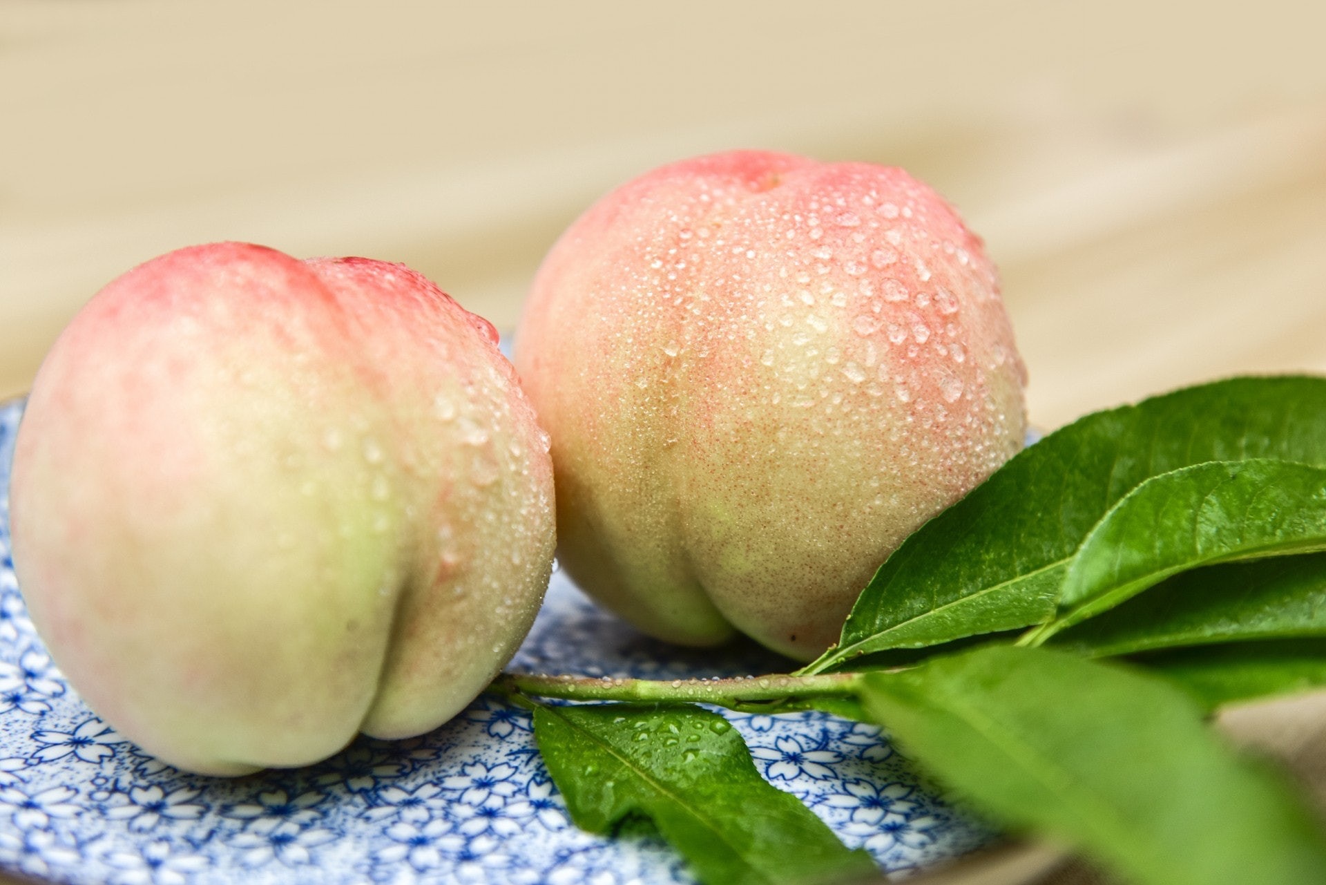 水蜜桃完美去皮大法3個簡單步驟不漏汁 不黏肉網民 勁方便