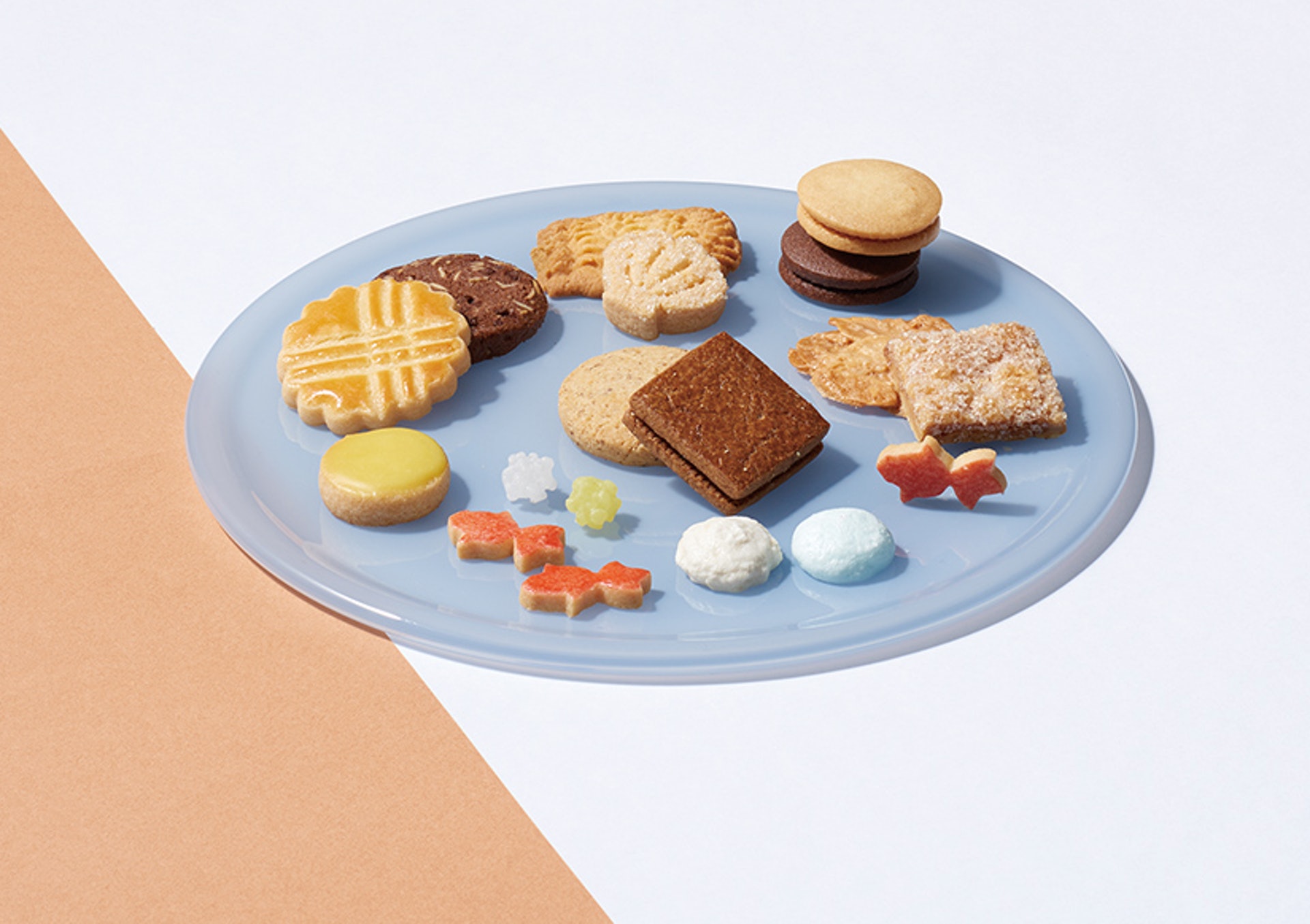 以四季為題材的「四季菓子の店 HIBIKA」,甜品賣相超精緻。(圖片來源:四季菓子の店 HIBIKA) 大阪必買