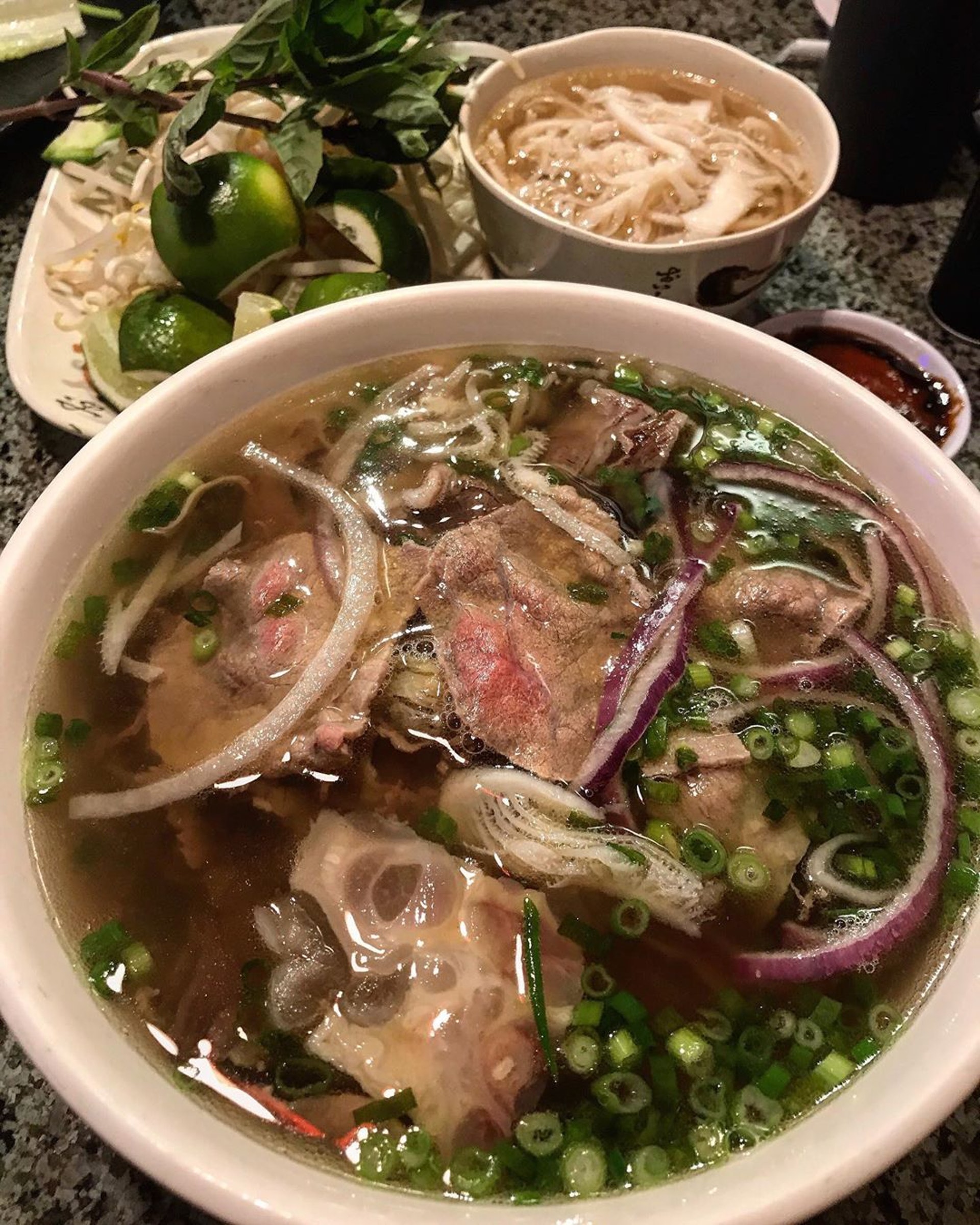 越南美食(maivietchef@Instagram) 越南美食(maivietchef@Instagram)