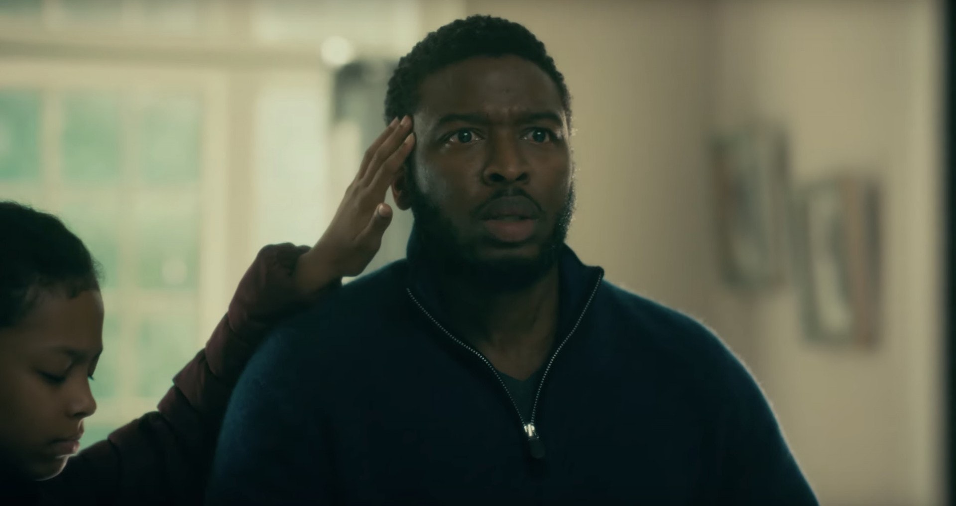 Abra的「閃靈」力量好像跟Danny不同,她看似可以窺探他人的回憶。(《Doctor Sleep》預告擷圖) Abra的「閃靈」力量好像跟Danny不同,她看似可以窺探他人的回憶。(《Doctor Sleep》預告擷圖)