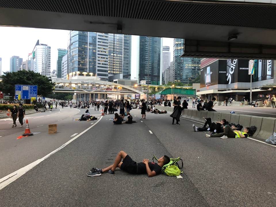 認識這些深層次原因　香港才可能涅槃重生｜于品海