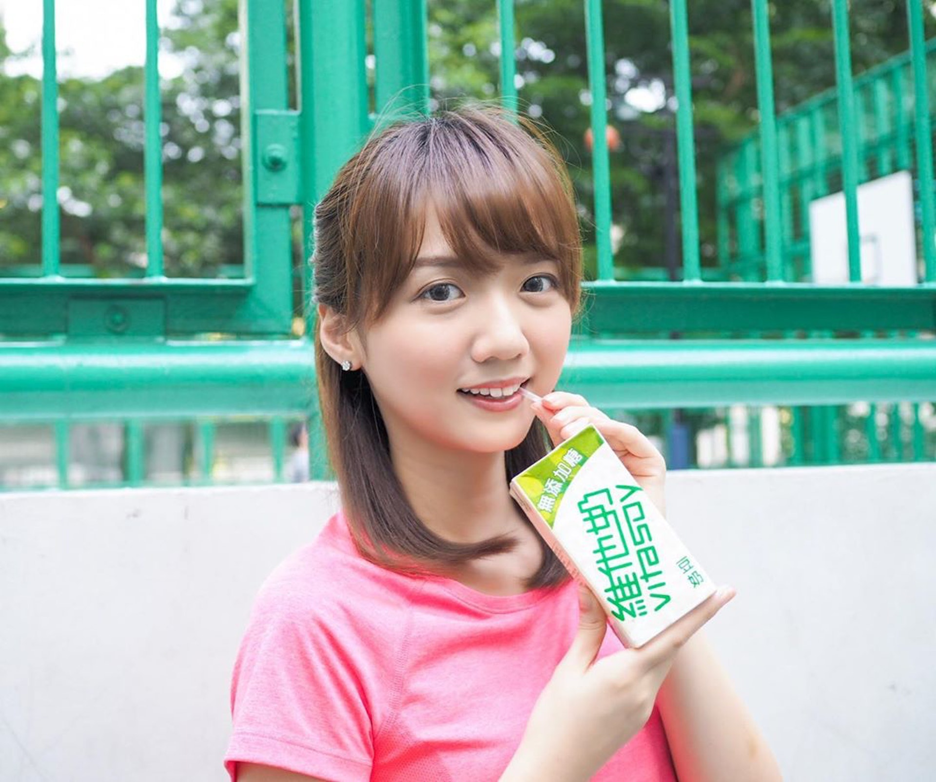 同馮盈盈個feel都有點似!(Instagram@minaywm) 同馮盈盈個feel都有點似!(Instagram@minaywm)