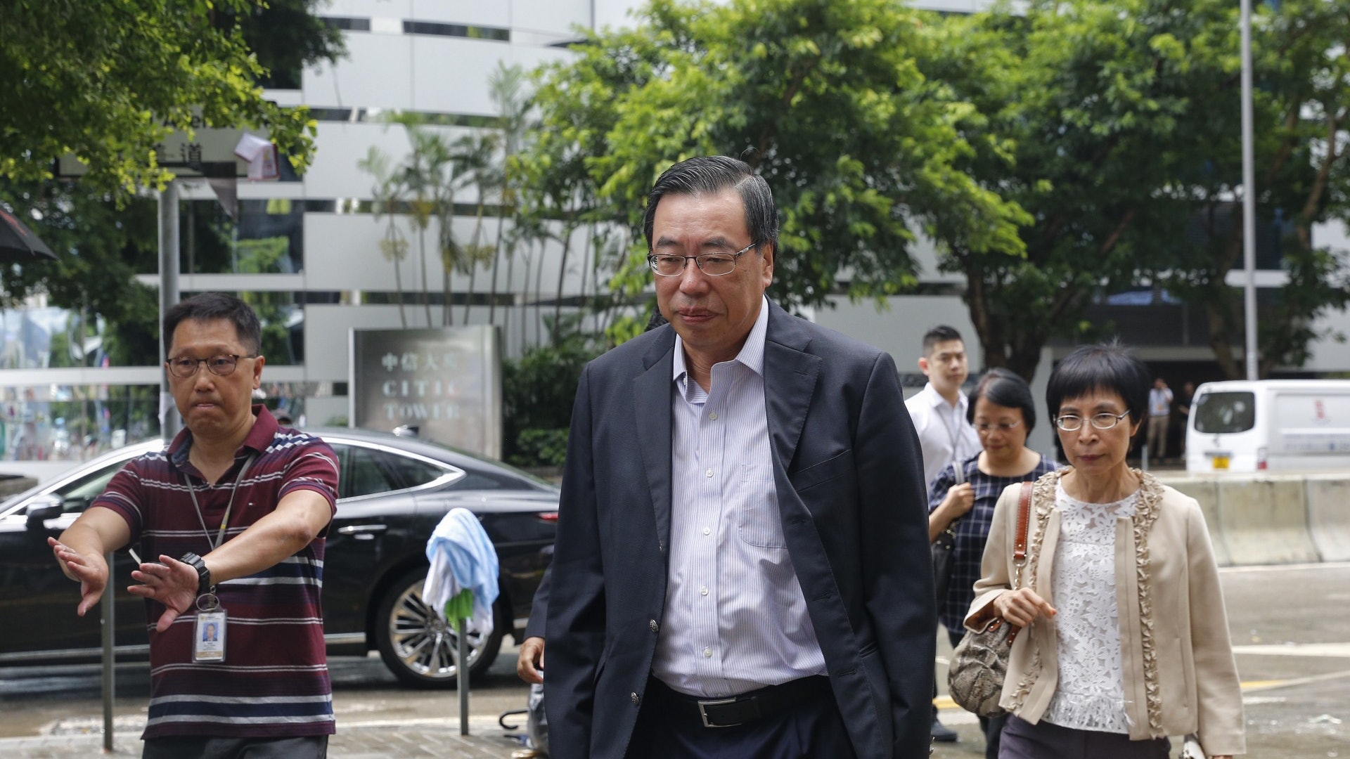 【逃犯條例・6月30日至7月2日政局全覽】示威者衝擊立法會 【逃犯條例・6月30日至7月2日政局全覽】示威者衝擊立法會