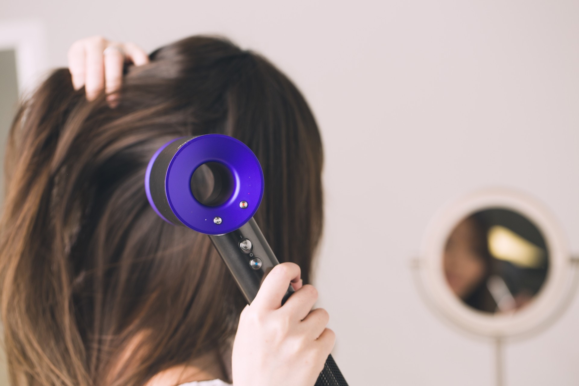 Dyson Supersonic升級版風筒實試：收服毛躁　染燙髮絲一吹順滑