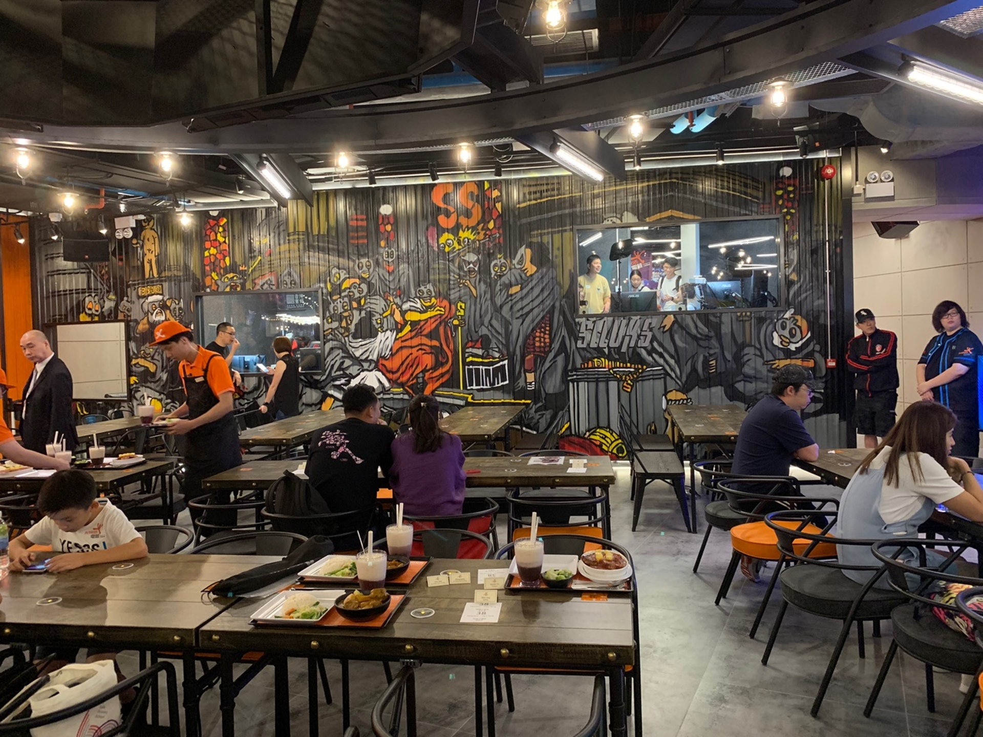 (梁煥敏攝) (梁煥敏攝)