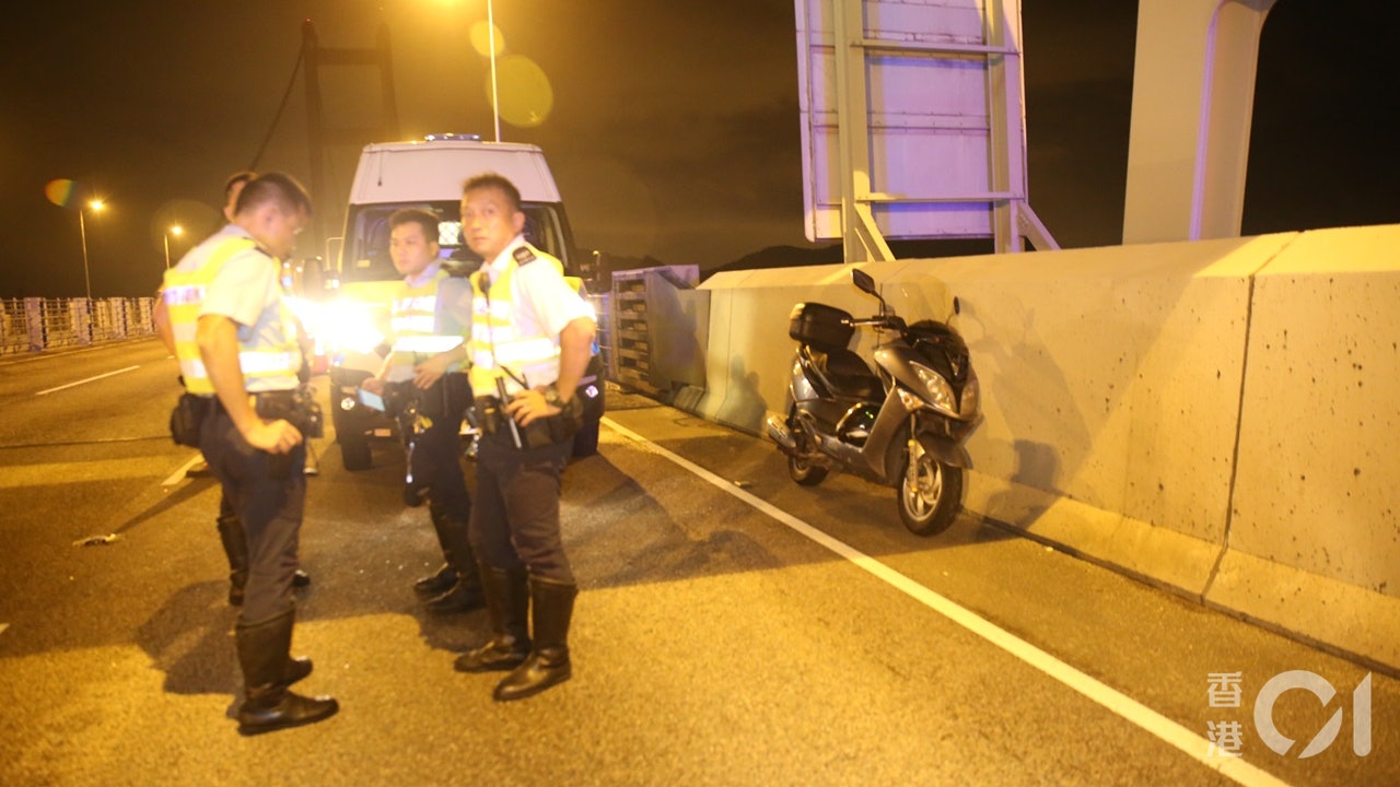 無人 綿羊仔 停青馬橋惹墮海疑雲警追查揭發為失車 香港01 突發